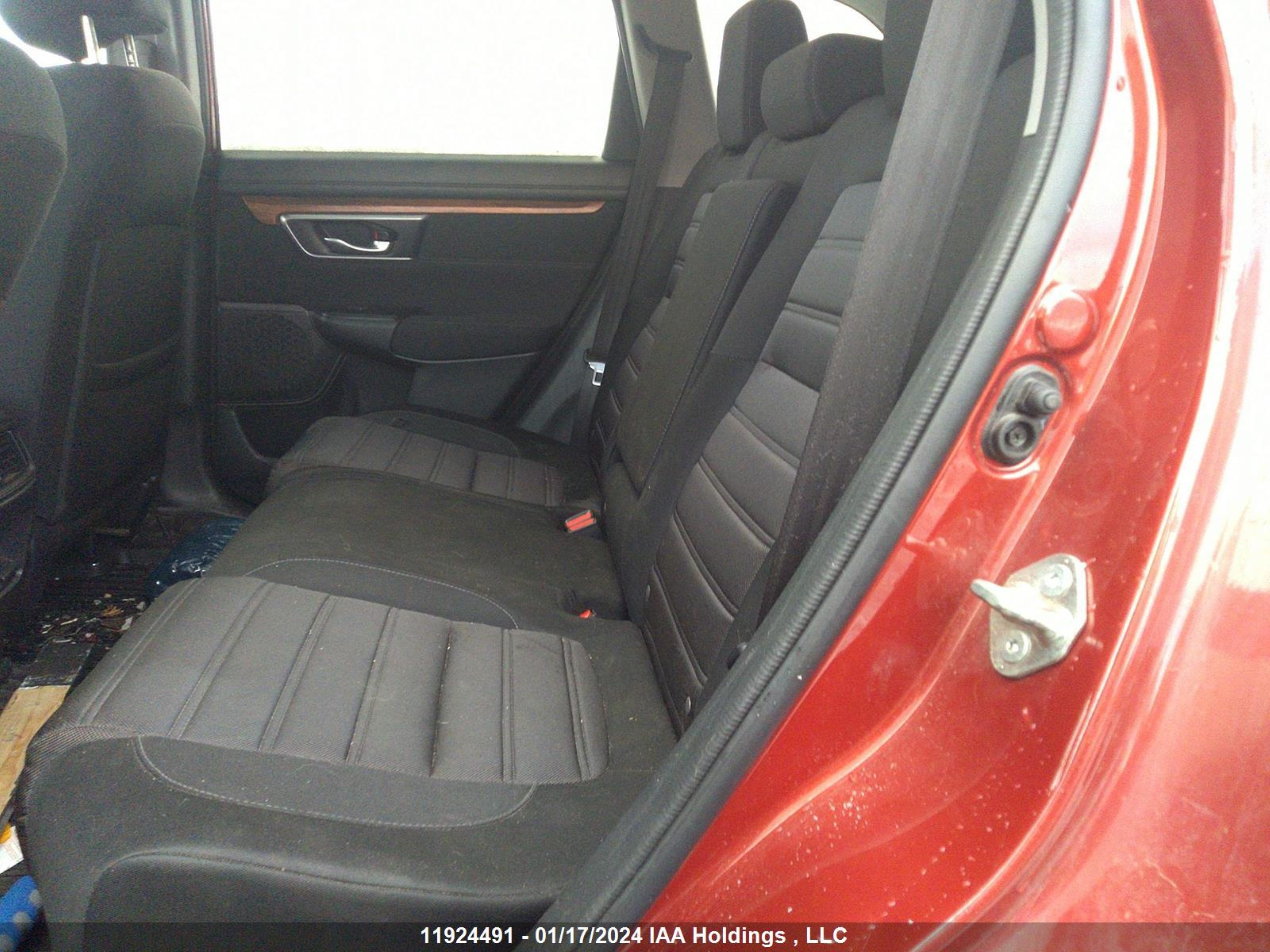 Photo 7 VIN: 2HKRW2H57JH108749 - HONDA CR-V 