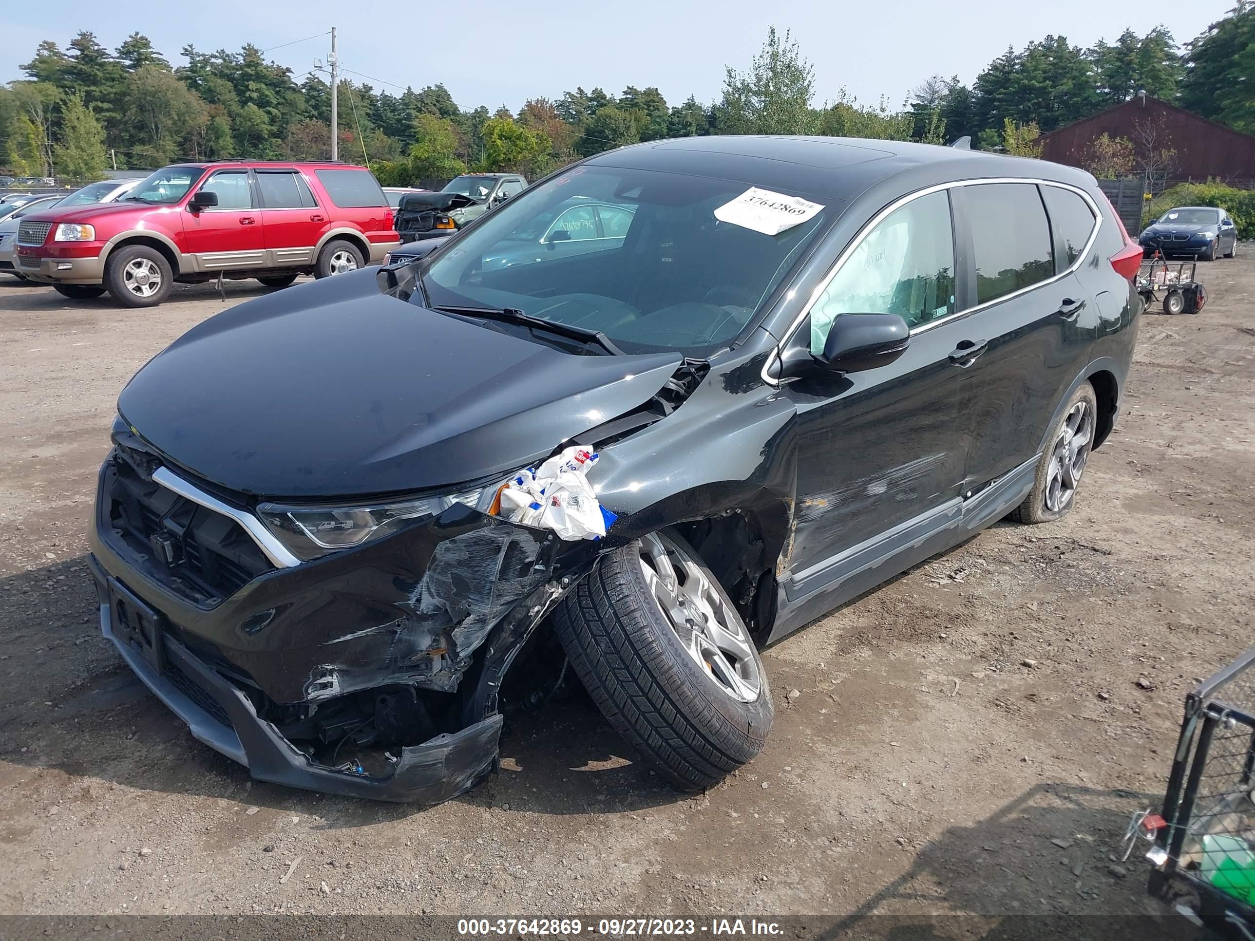 Photo 1 VIN: 2HKRW2H57KH655487 - HONDA CR-V 