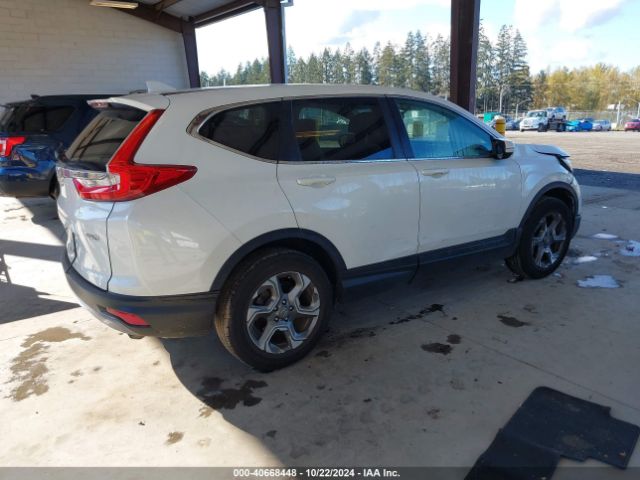 Photo 3 VIN: 2HKRW2H58JH656615 - HONDA CR-V 