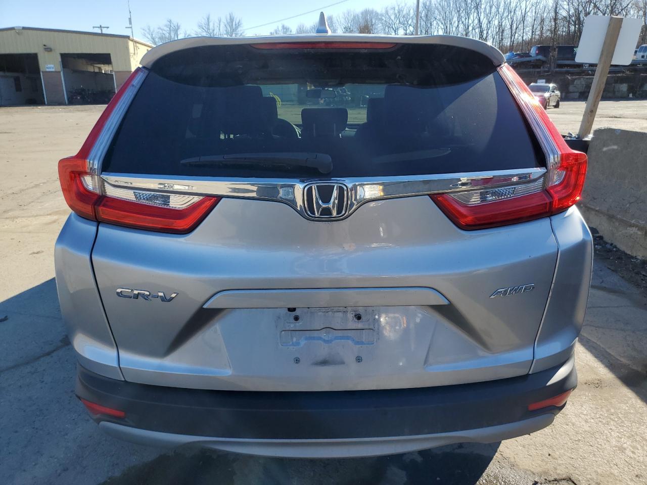 Photo 5 VIN: 2HKRW2H59JH608184 - HONDA CR-V 