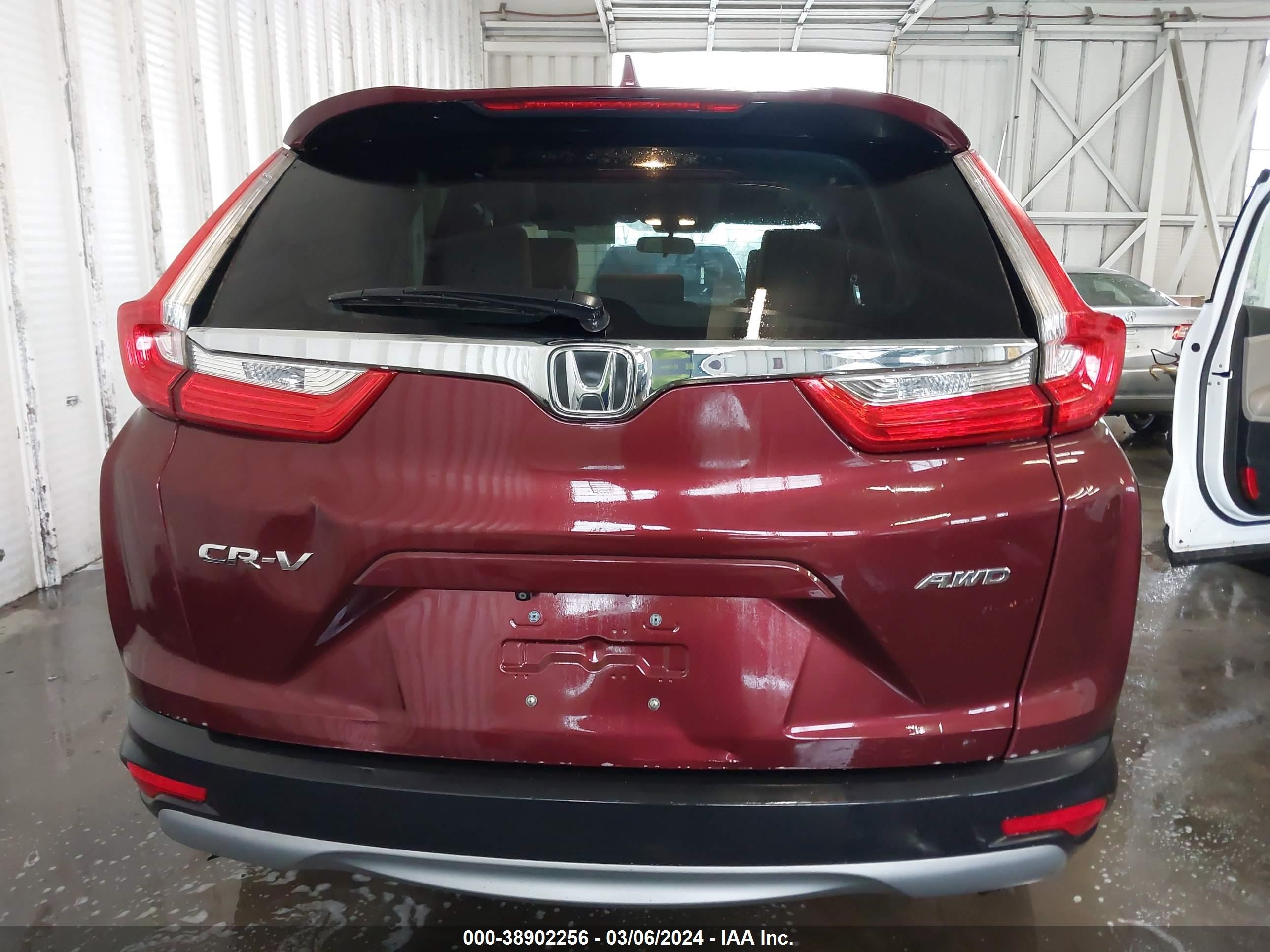 Photo 15 VIN: 2HKRW2H5XHH659462 - HONDA CR-V 