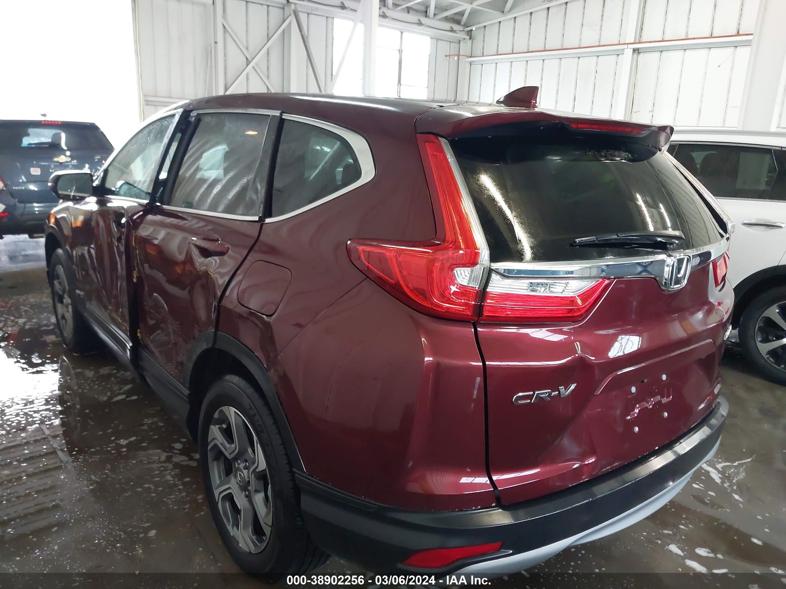 Photo 2 VIN: 2HKRW2H5XHH659462 - HONDA CR-V 