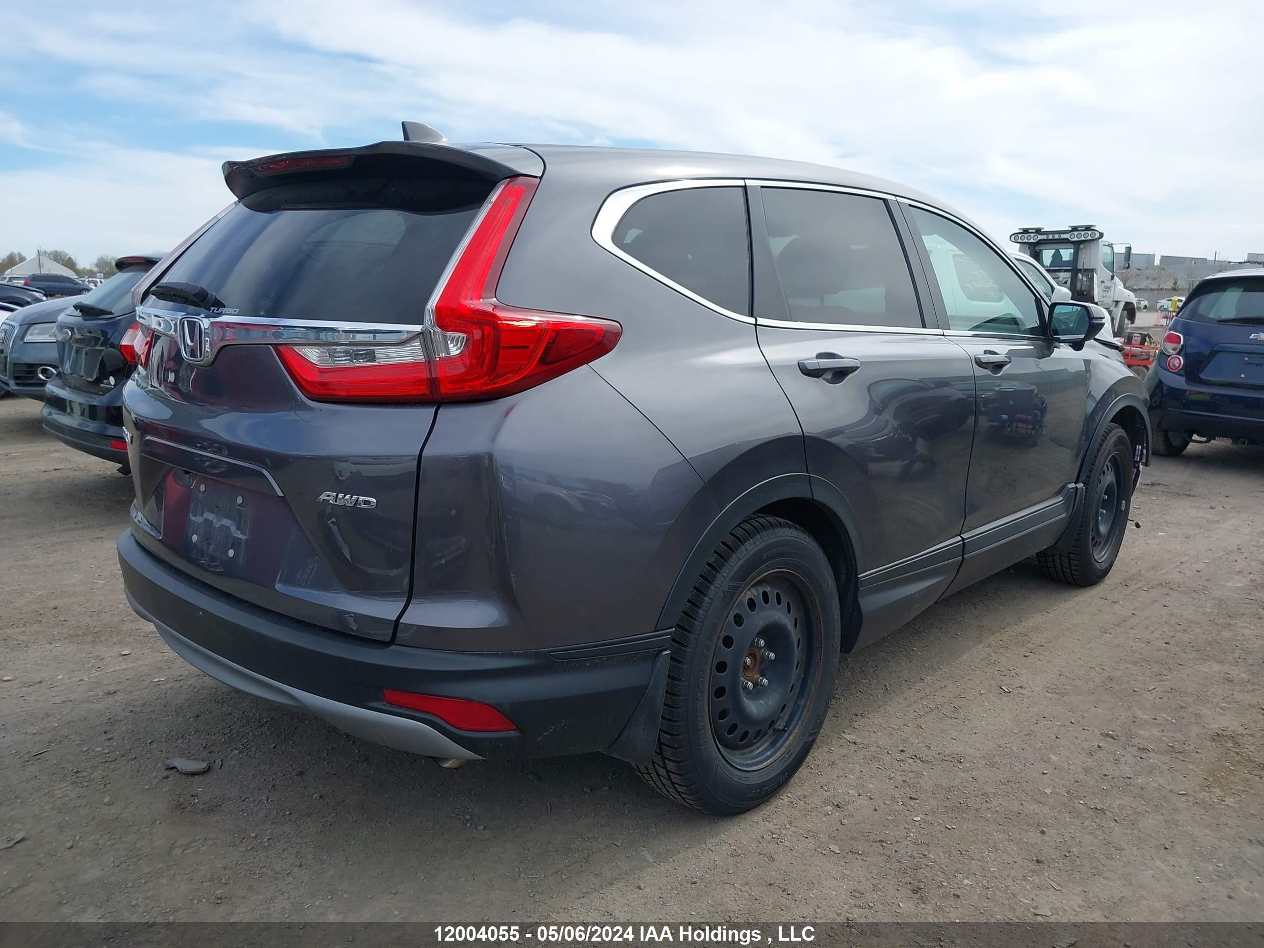 Photo 3 VIN: 2HKRW2H81JH103024 - HONDA CR-V 