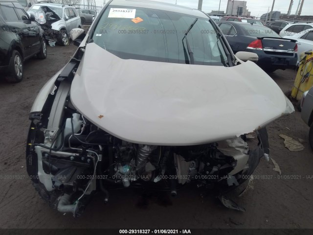 Photo 5 VIN: 2HKRW2H81KH630286 - HONDA CR-V 