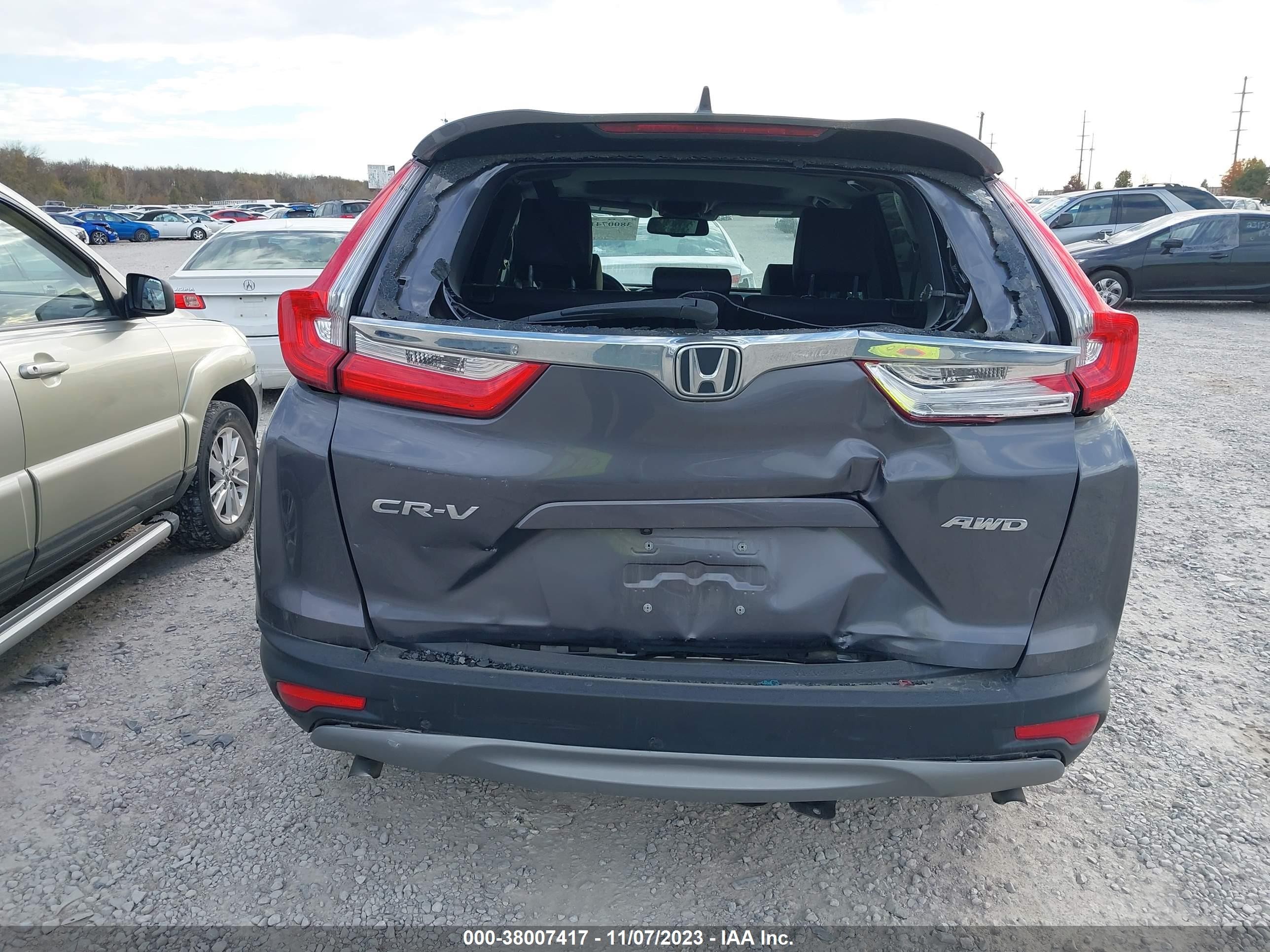 Photo 5 VIN: 2HKRW2H81KH667046 - HONDA CR-V 