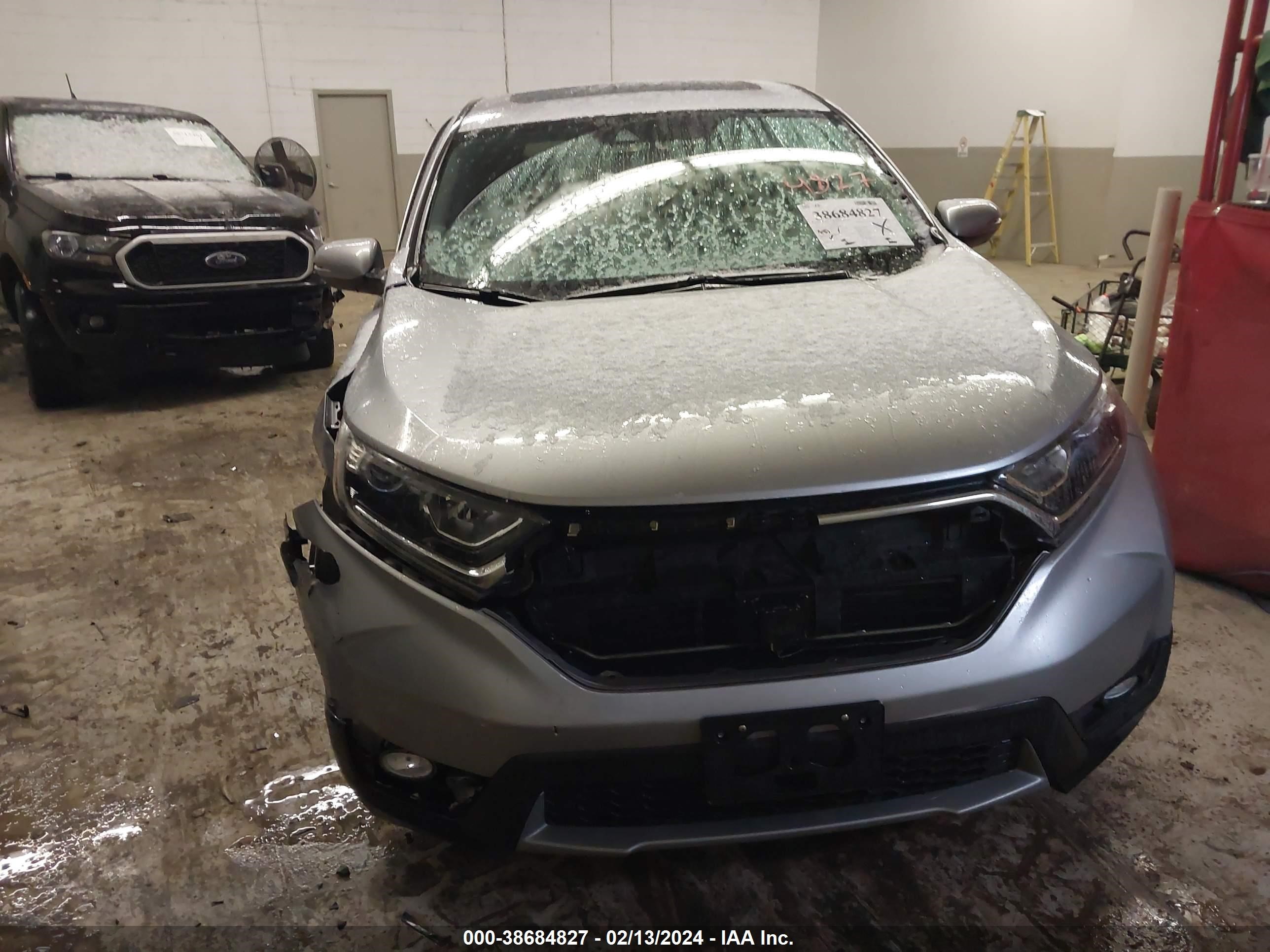 Photo 12 VIN: 2HKRW2H82JH620980 - HONDA CR-V 