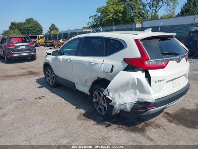 Photo 2 VIN: 2HKRW2H82JH679804 - HONDA CR-V 