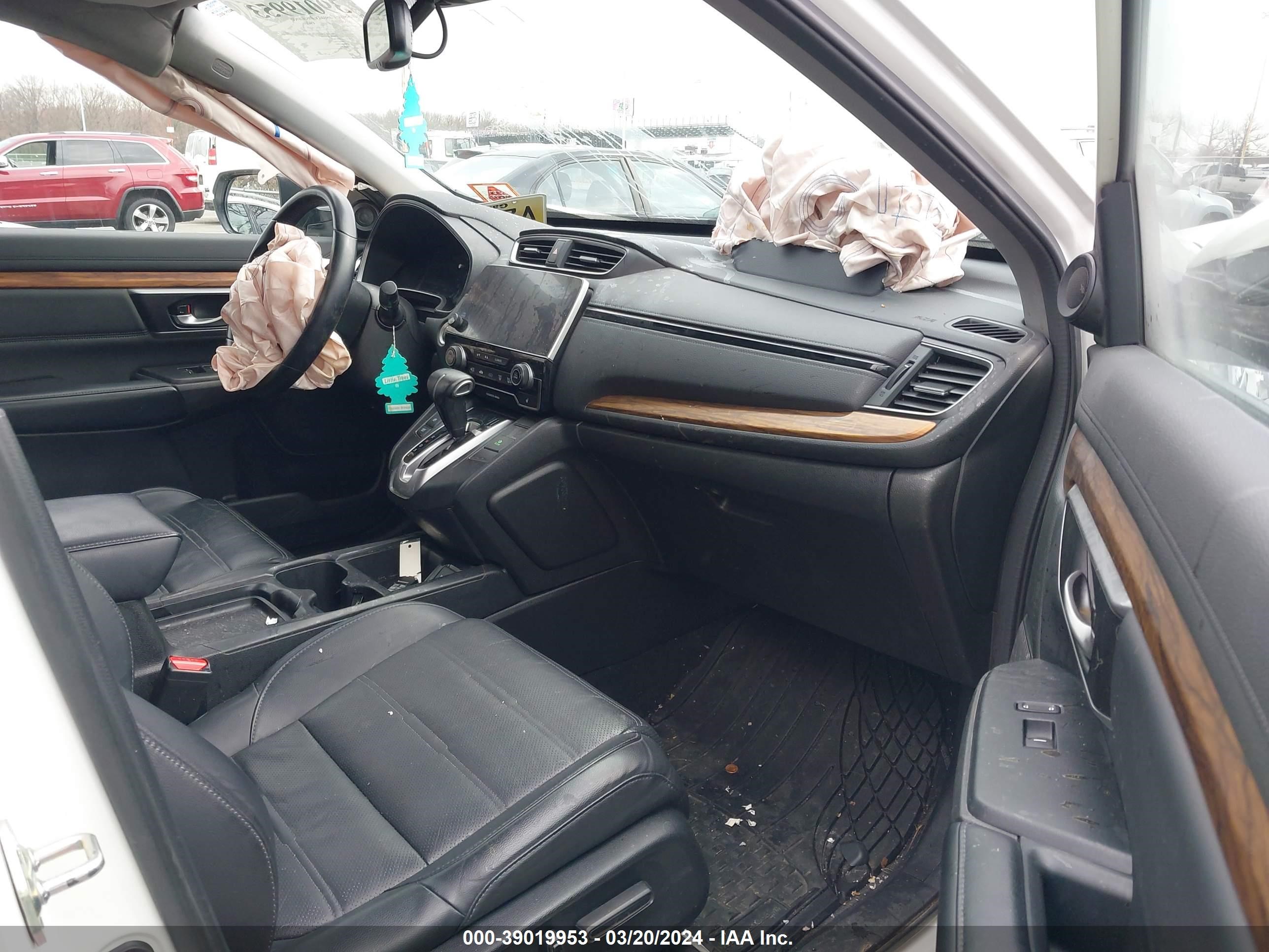 Photo 4 VIN: 2HKRW2H82JH696554 - HONDA CR-V 