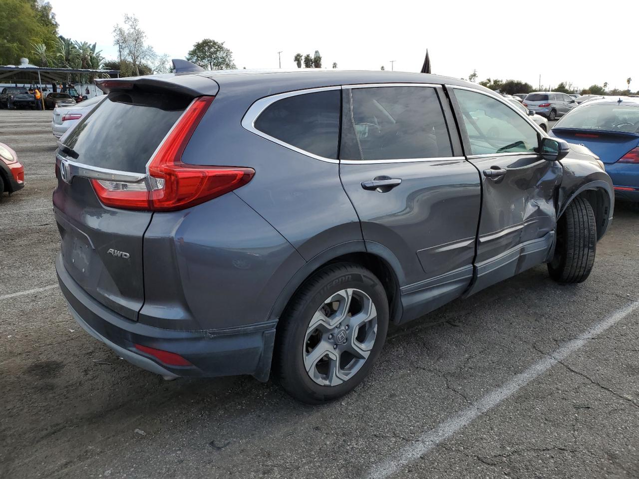 Photo 2 VIN: 2HKRW2H83HH653271 - HONDA CR-V 