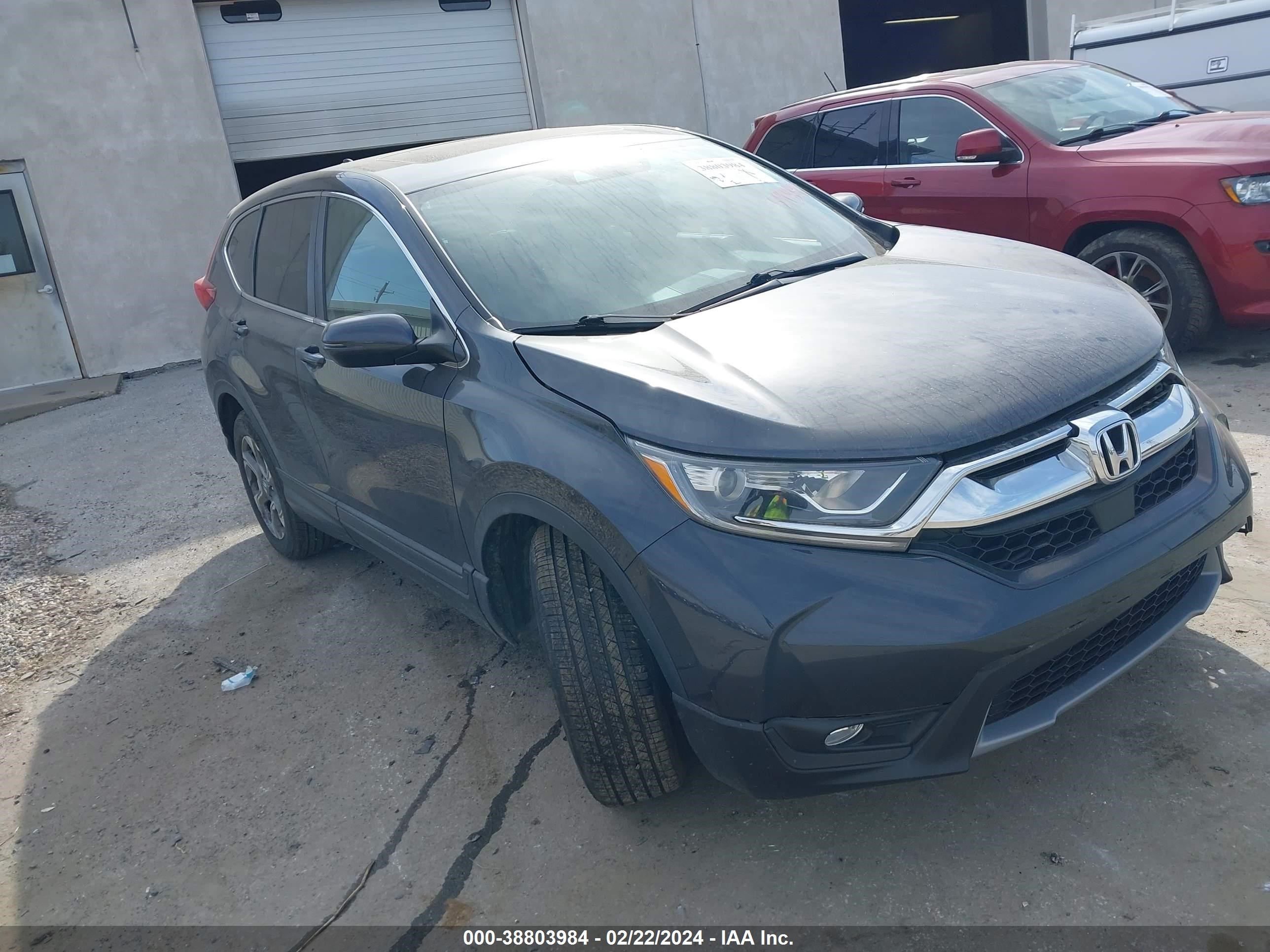 Photo 0 VIN: 2HKRW2H83JH611513 - HONDA CR-V 