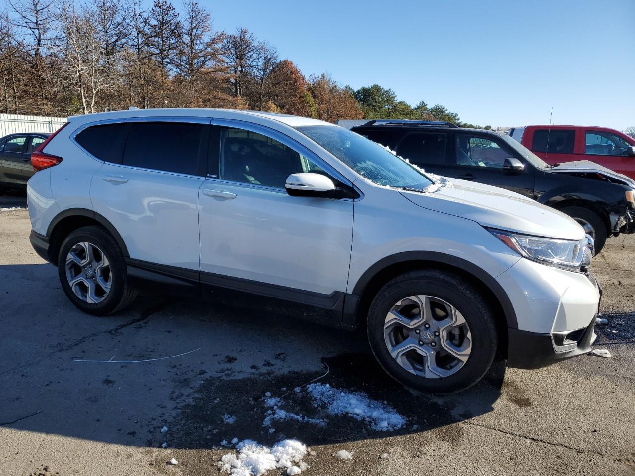 Photo 3 VIN: 2HKRW2H83KH649597 - HONDA CR-V 