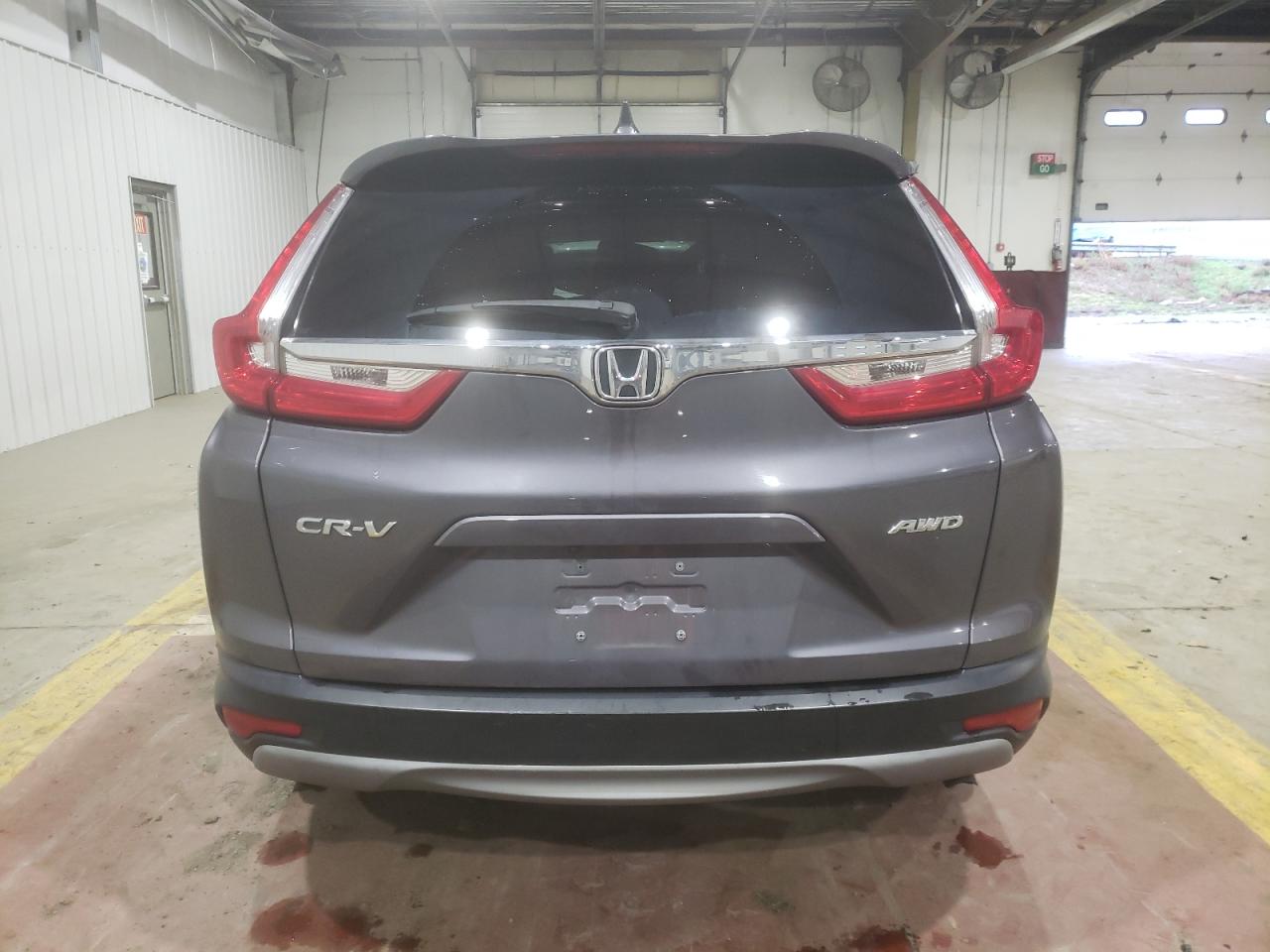 Photo 5 VIN: 2HKRW2H86JH699070 - HONDA CR-V 