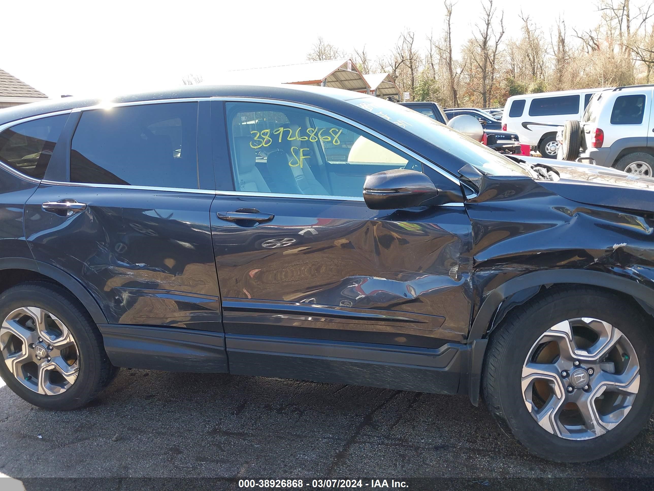 Photo 16 VIN: 2HKRW2H89JH642085 - HONDA CR-V 