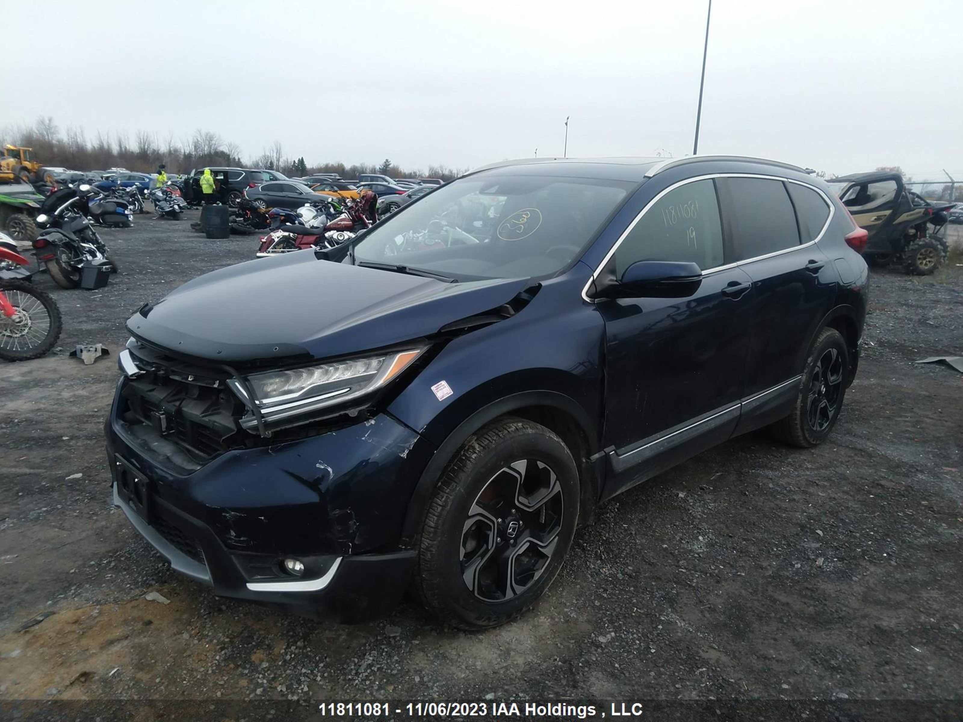 Photo 1 VIN: 2HKRW2H93KH131093 - HONDA CR-V 