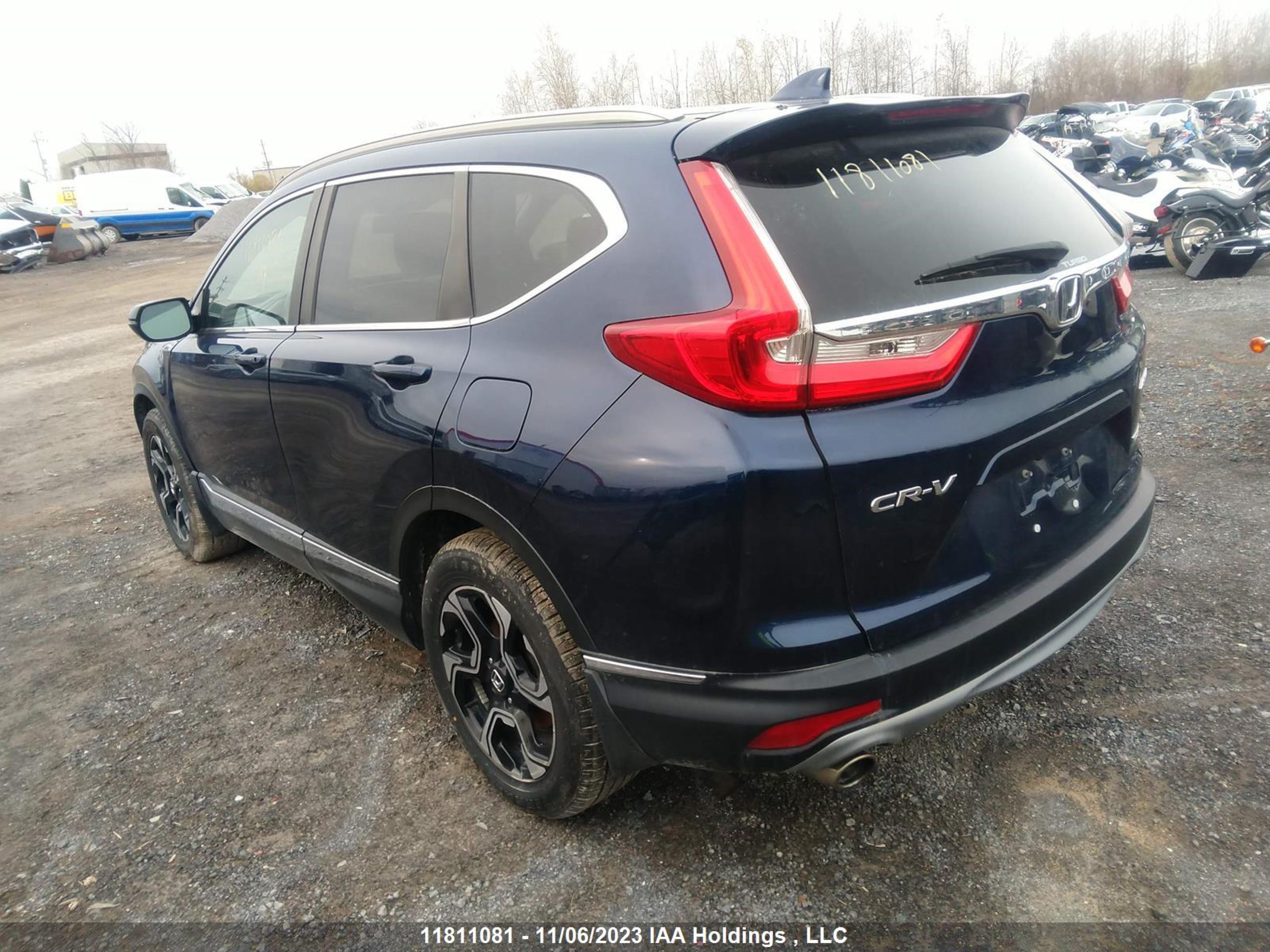 Photo 2 VIN: 2HKRW2H93KH131093 - HONDA CR-V 