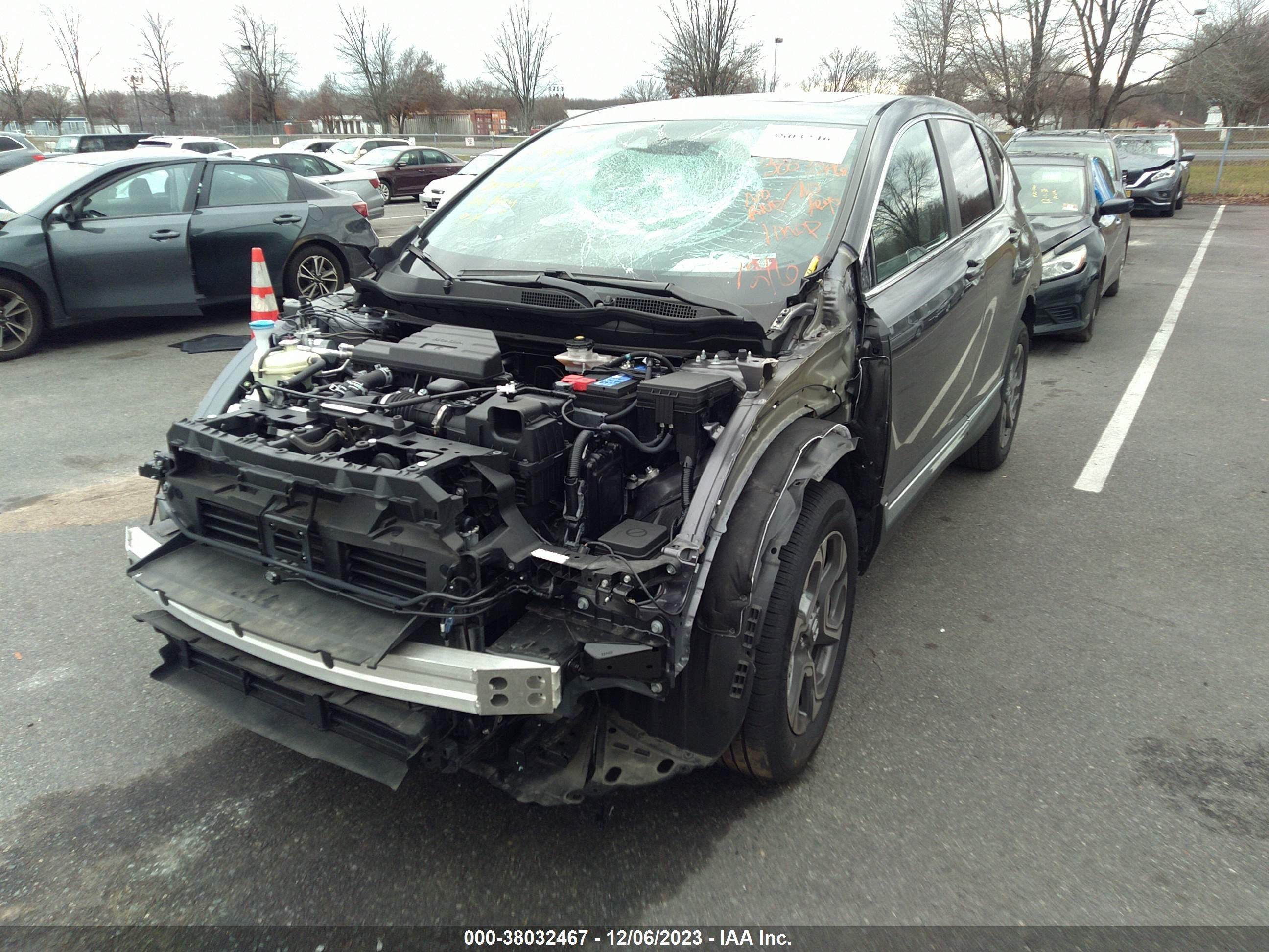 Photo 1 VIN: 2HKRW2H94NH644714 - HONDA CR-V 