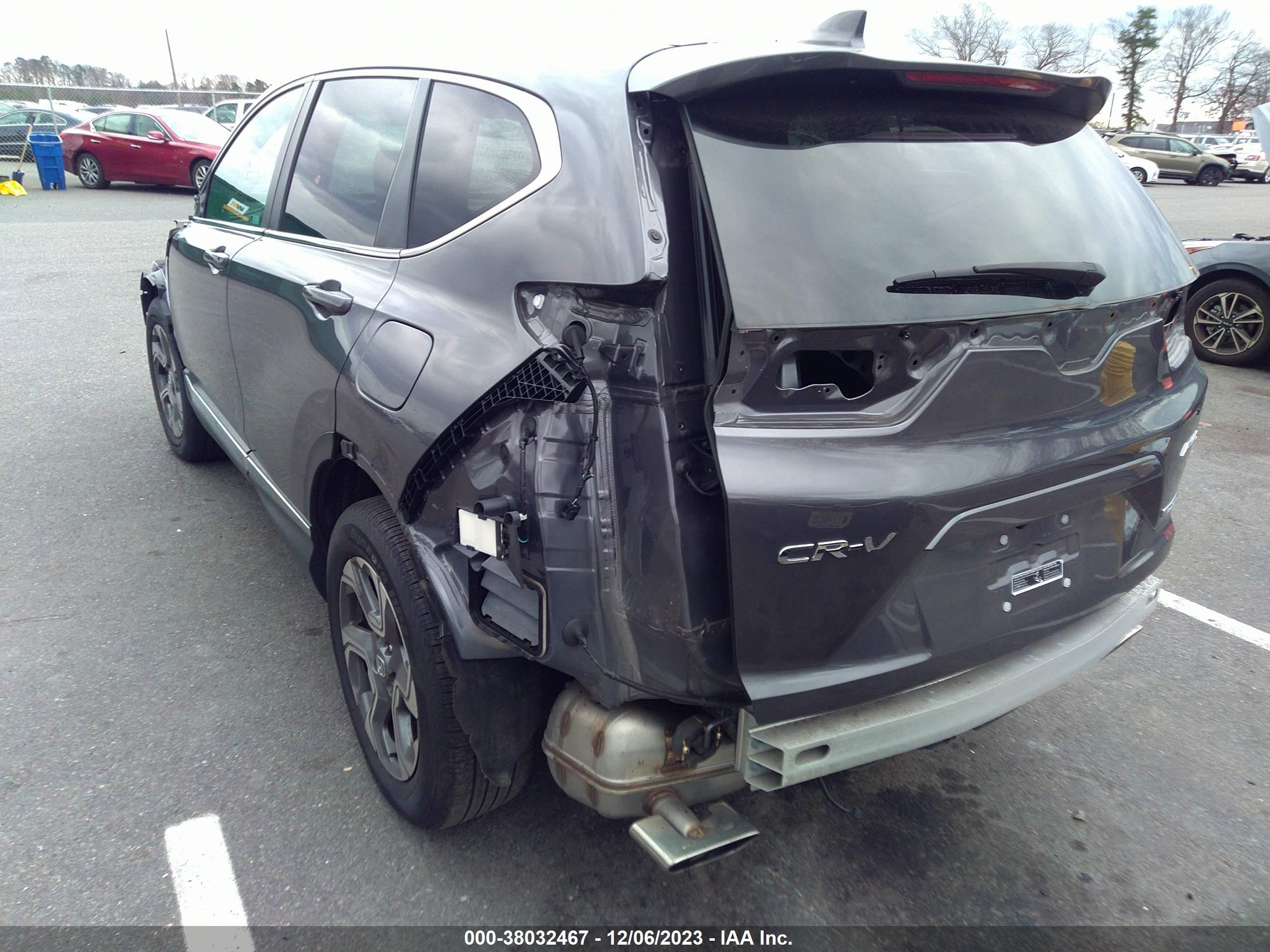 Photo 2 VIN: 2HKRW2H94NH644714 - HONDA CR-V 