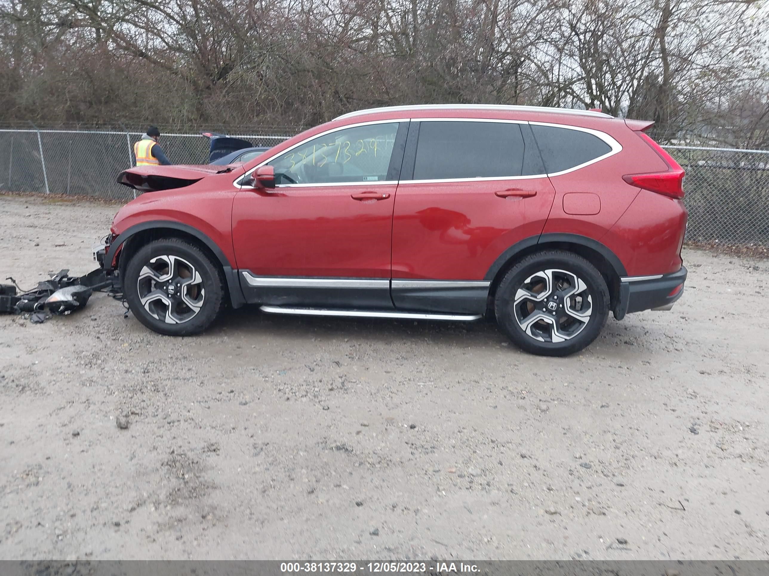 Photo 14 VIN: 2HKRW2H98KH637101 - HONDA CR-V 