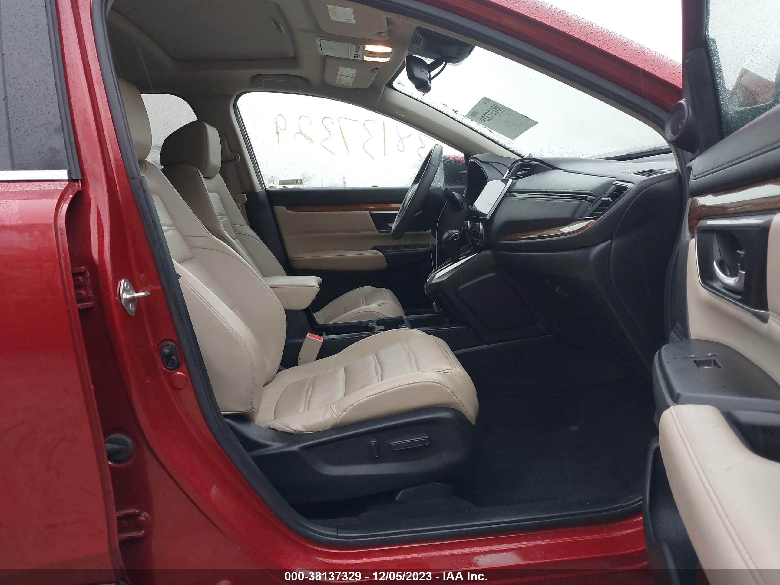 Photo 4 VIN: 2HKRW2H98KH637101 - HONDA CR-V 