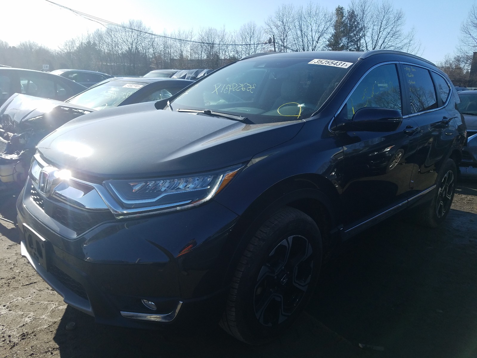 Photo 1 VIN: 2HKRW2H9XKH615245 - HONDA CR-V TOURI 