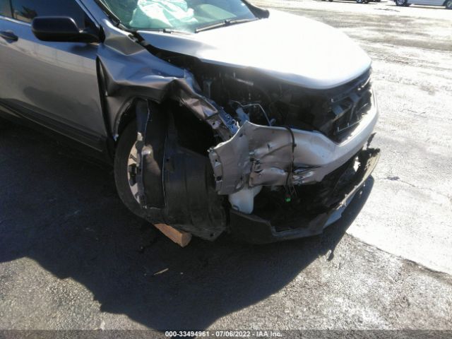 Photo 5 VIN: 2HKRW5H31KH420017 - HONDA CR-V 