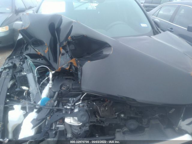 Photo 9 VIN: 2HKRW5H33JH425346 - HONDA CR-V 