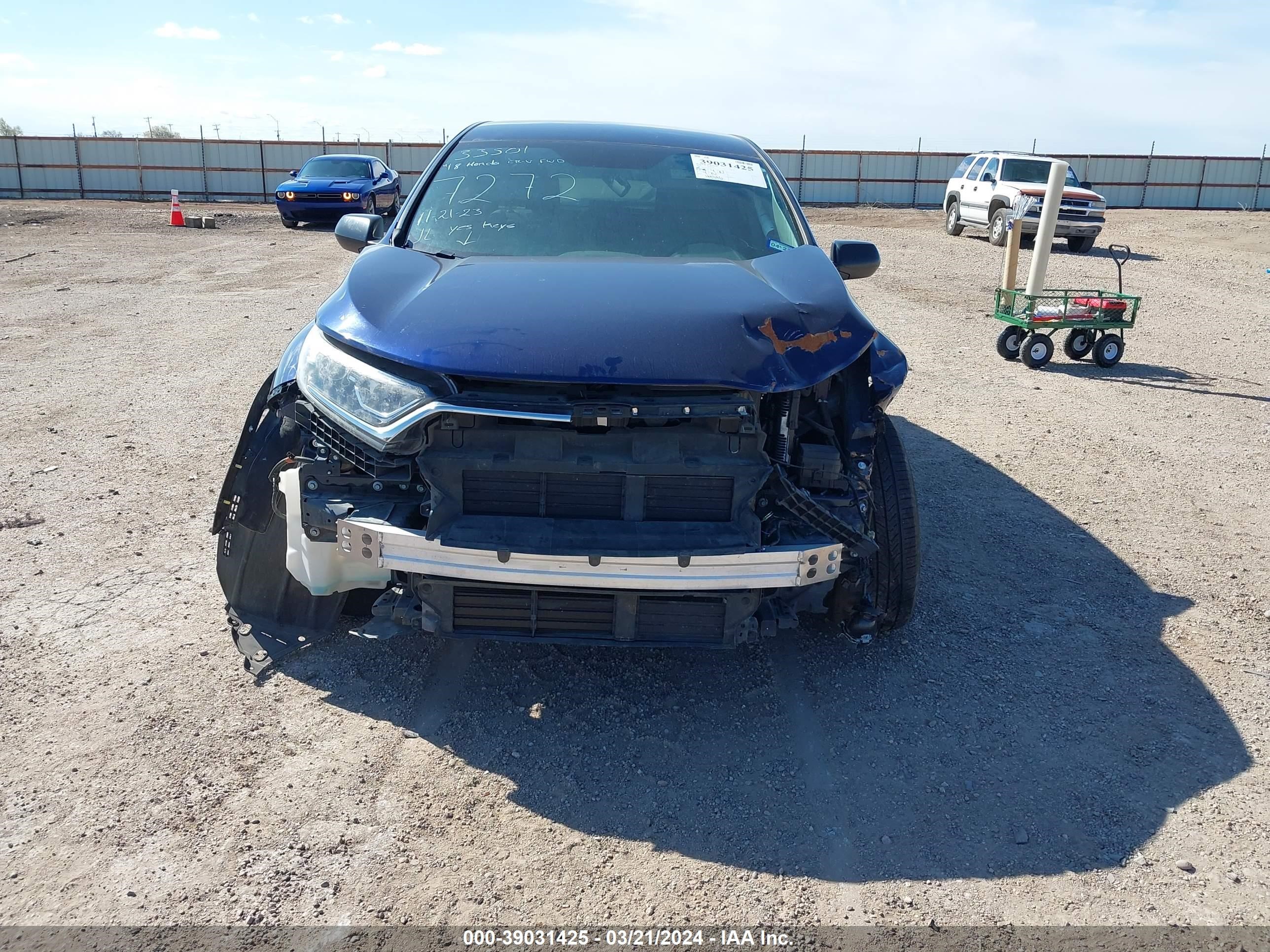 Photo 12 VIN: 2HKRW5H34JH417272 - HONDA CR-V 