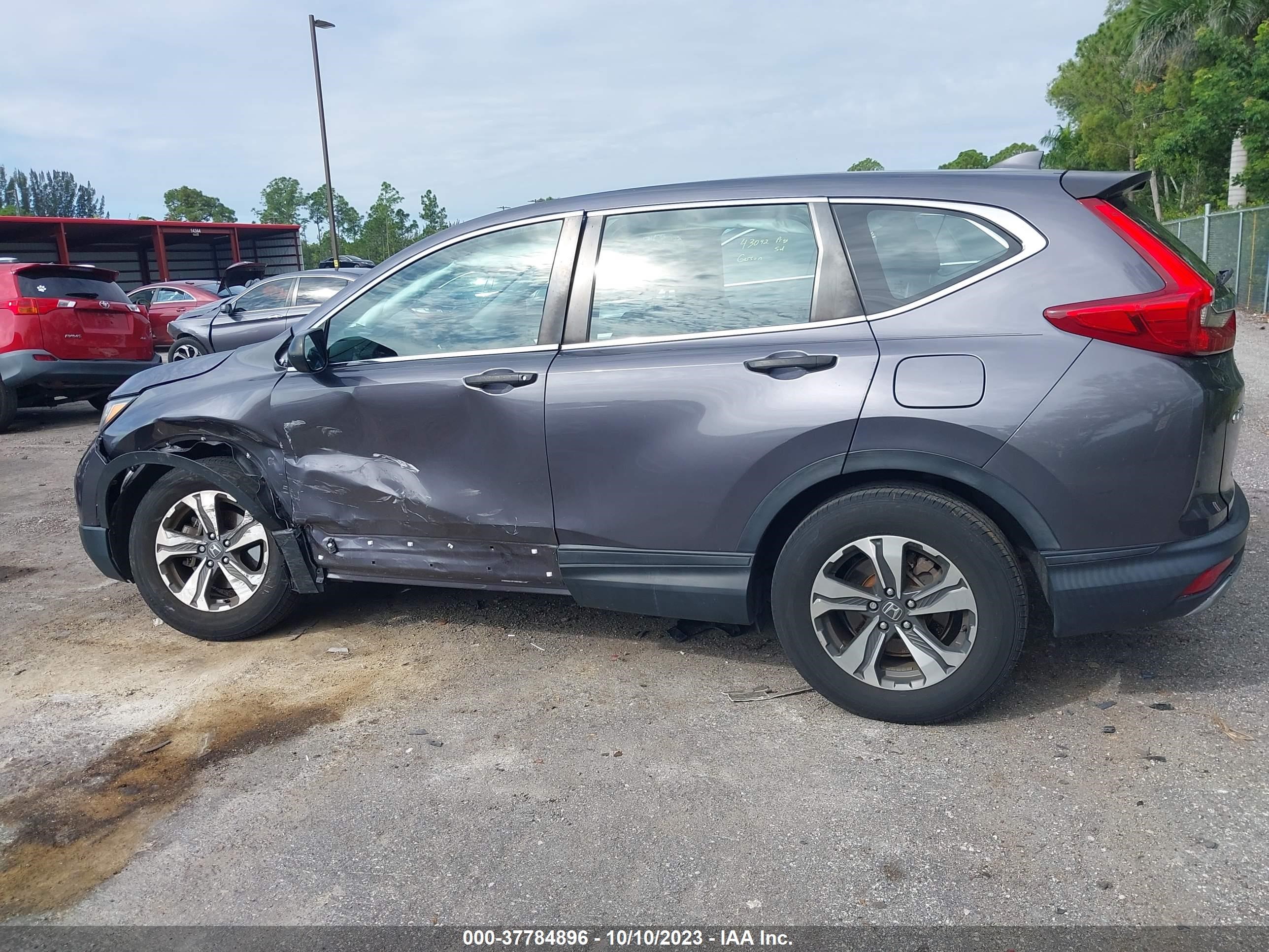 Photo 13 VIN: 2HKRW5H37KH419163 - HONDA CR-V 