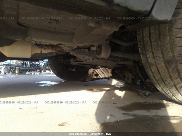 Photo 5 VIN: 2HKRW5H39JH400550 - HONDA CR-V 