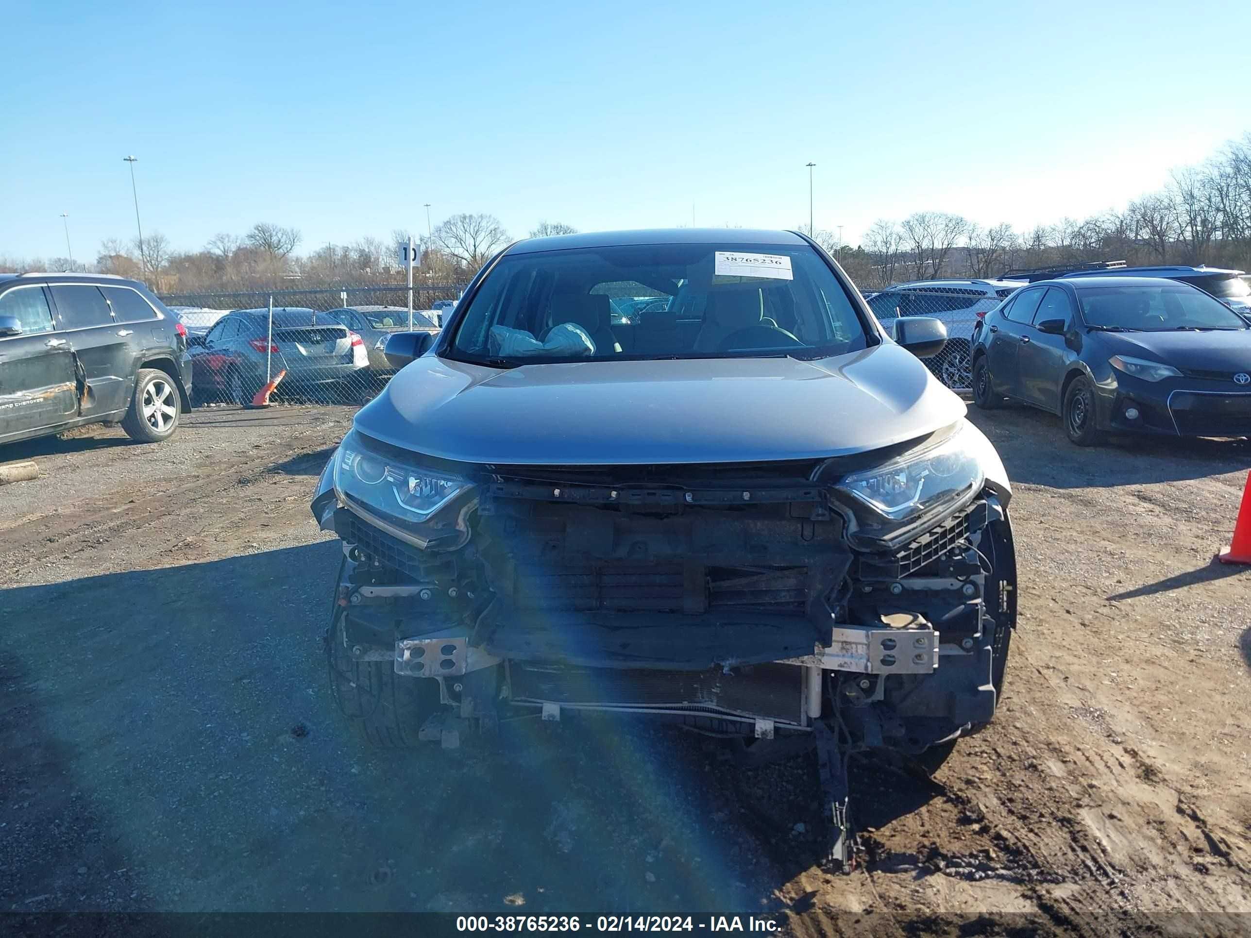 Photo 12 VIN: 2HKRW5H39JH411046 - HONDA CR-V 