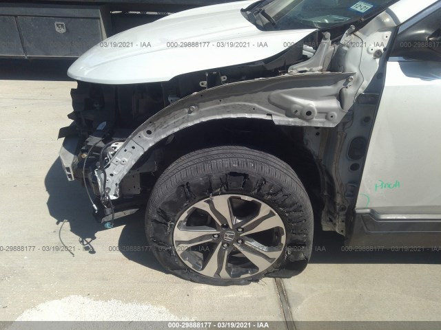 Photo 5 VIN: 2HKRW5H3XJH416465 - HONDA CR-V 