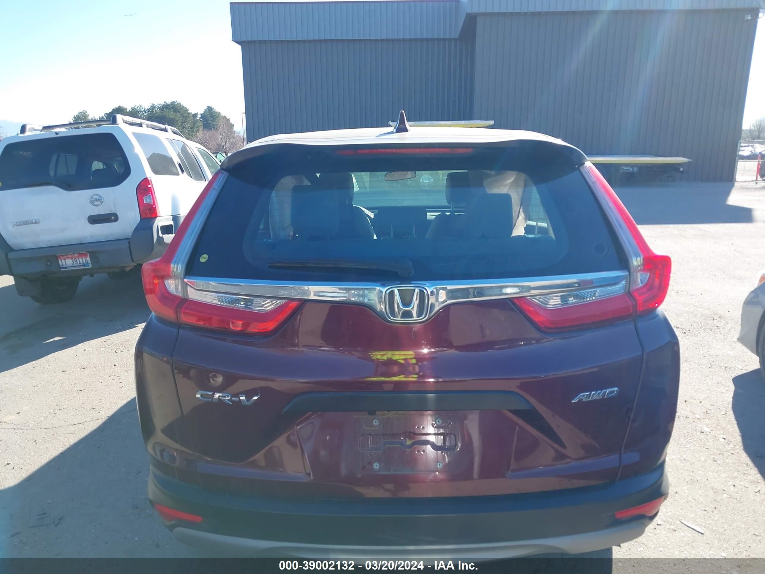 Photo 15 VIN: 2HKRW6H30JH221352 - HONDA CR-V 