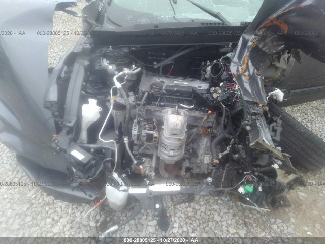 Photo 9 VIN: 2HKRW6H31JH234059 - HONDA CR-V 