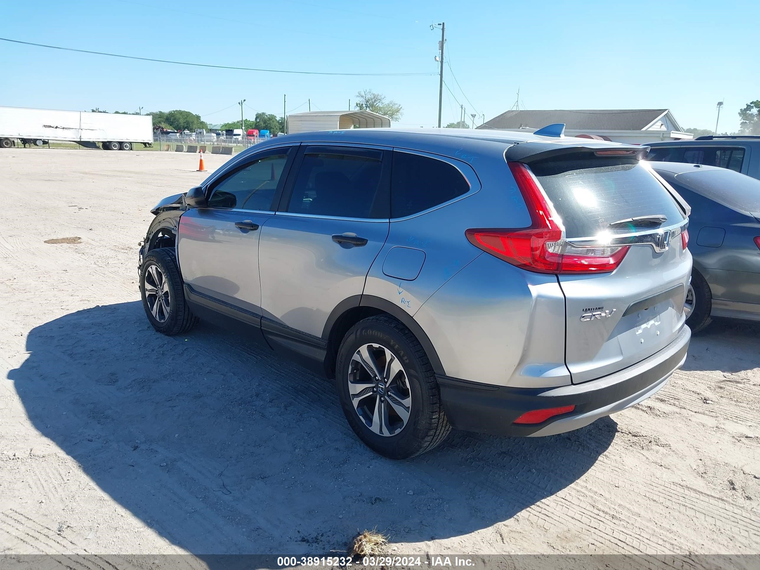 Photo 2 VIN: 2HKRW6H32JH218047 - HONDA CR-V 