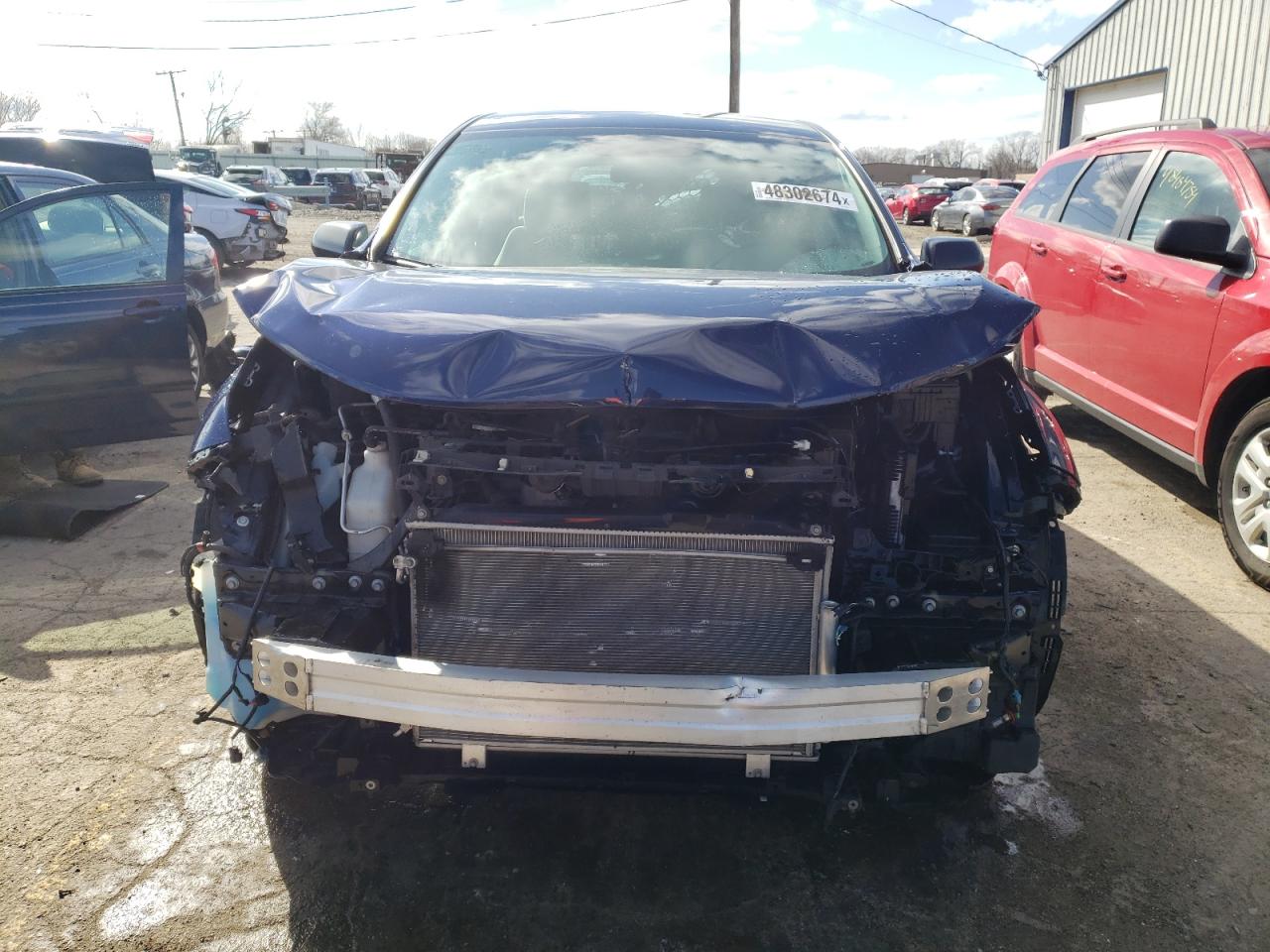 Photo 4 VIN: 2HKRW6H33KH223548 - HONDA CR-V 