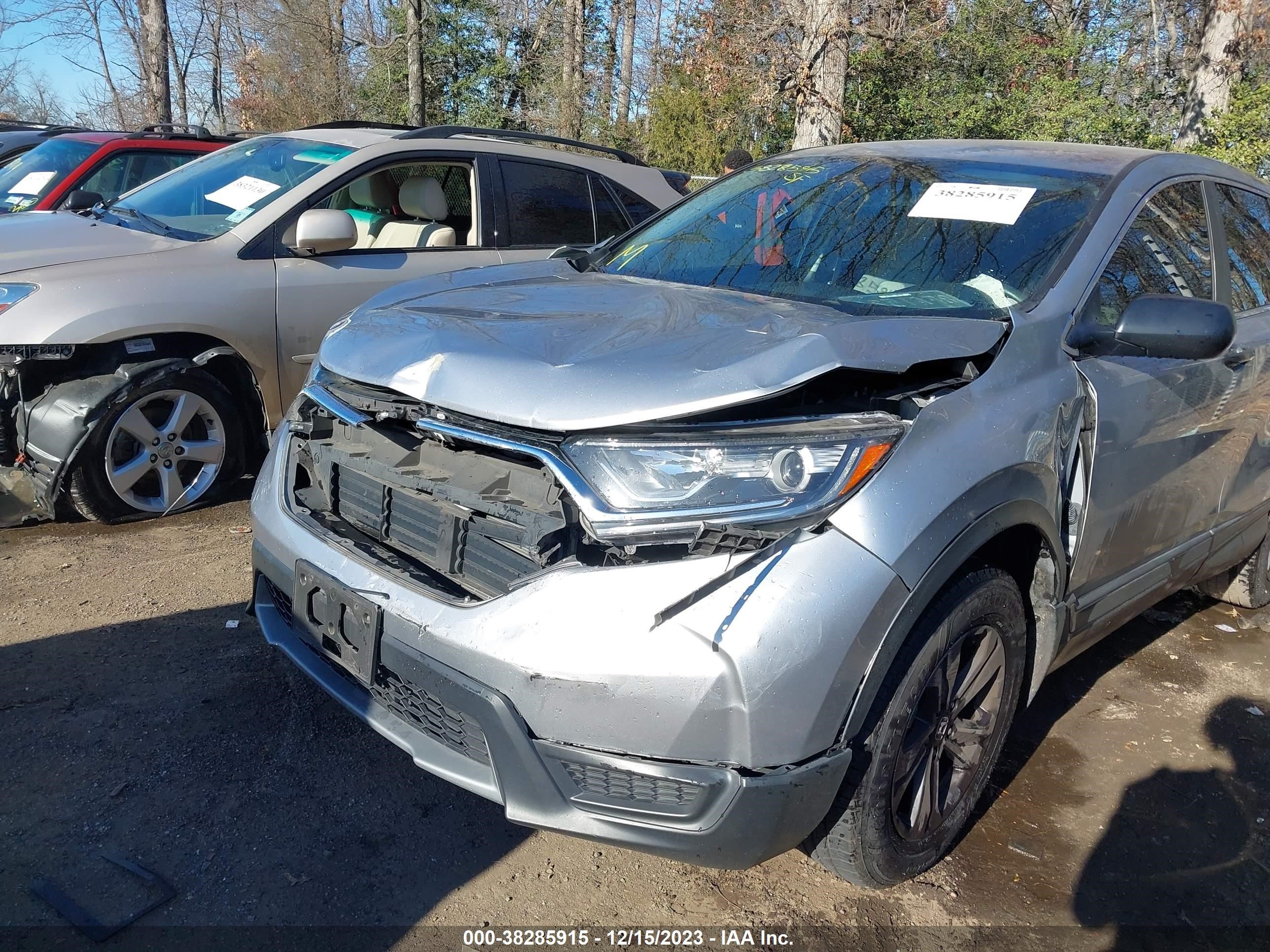 Photo 5 VIN: 2HKRW6H35KH229125 - HONDA CR-V 