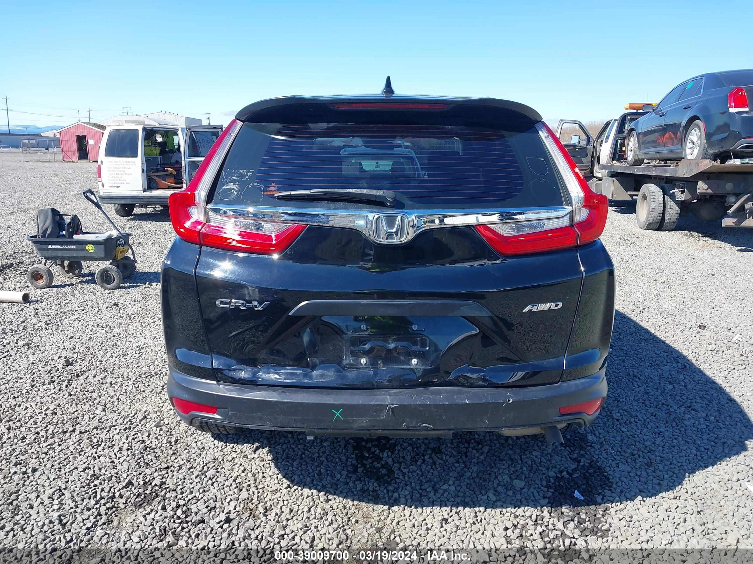 Photo 16 VIN: 2HKRW6H3XJH202369 - HONDA CR-V 