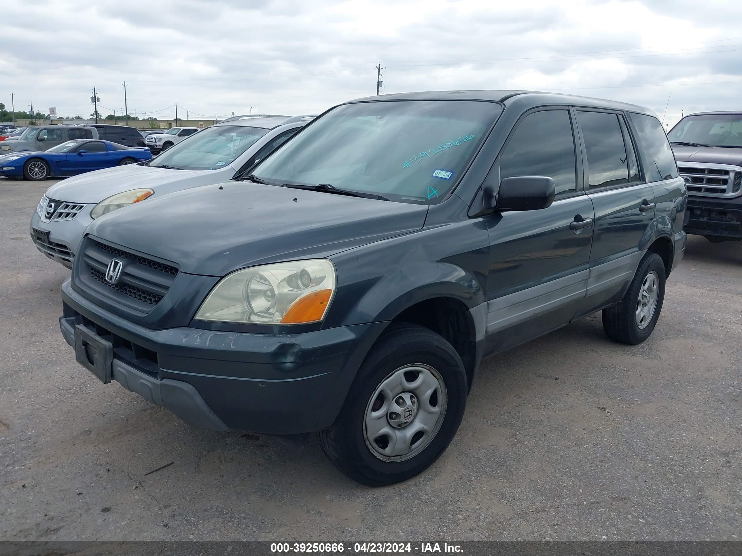 Photo 1 VIN: 2HKYF18143H607398 - HONDA PILOT 