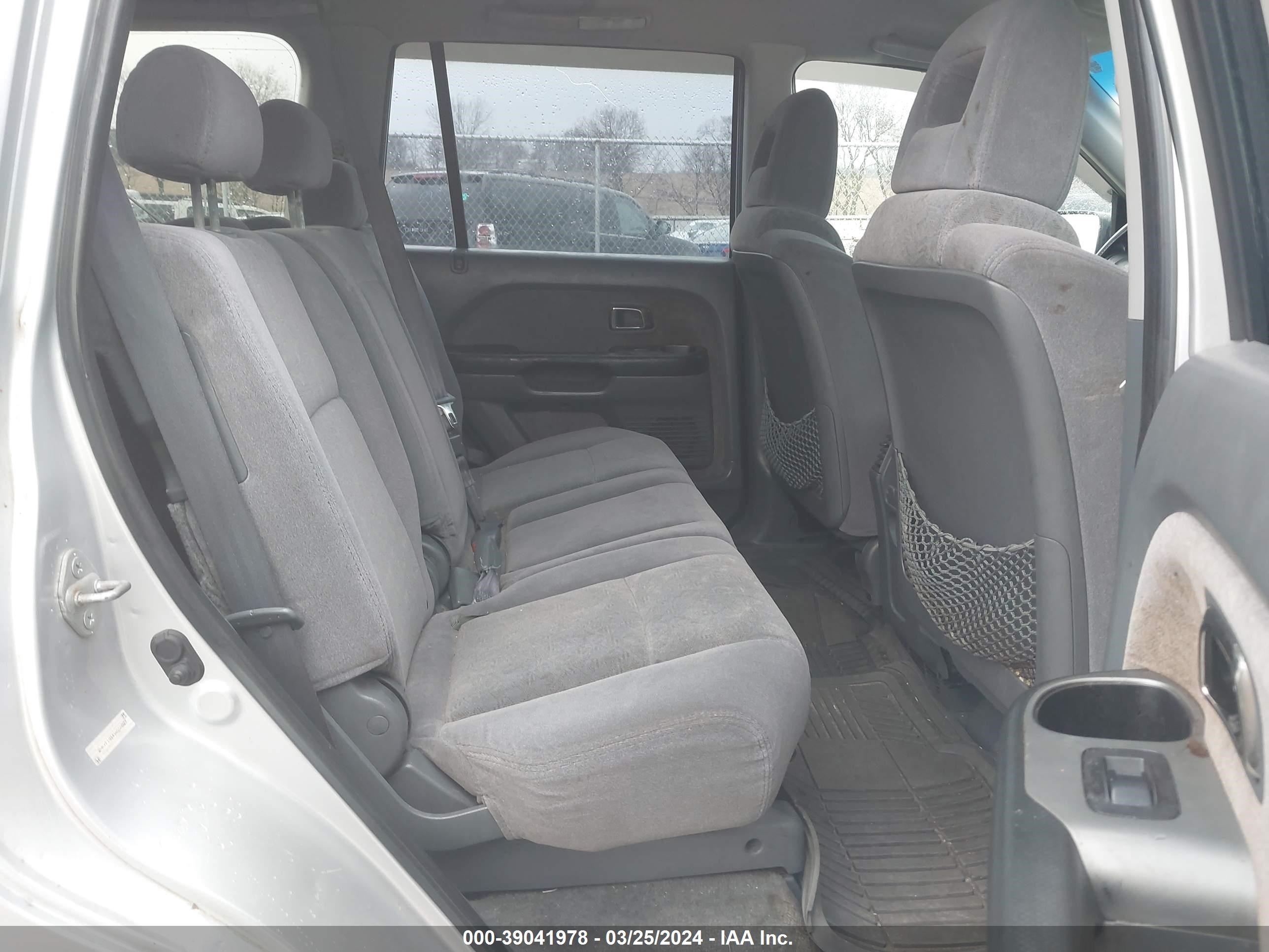 Photo 7 VIN: 2HKYF18145H558027 - HONDA PILOT 