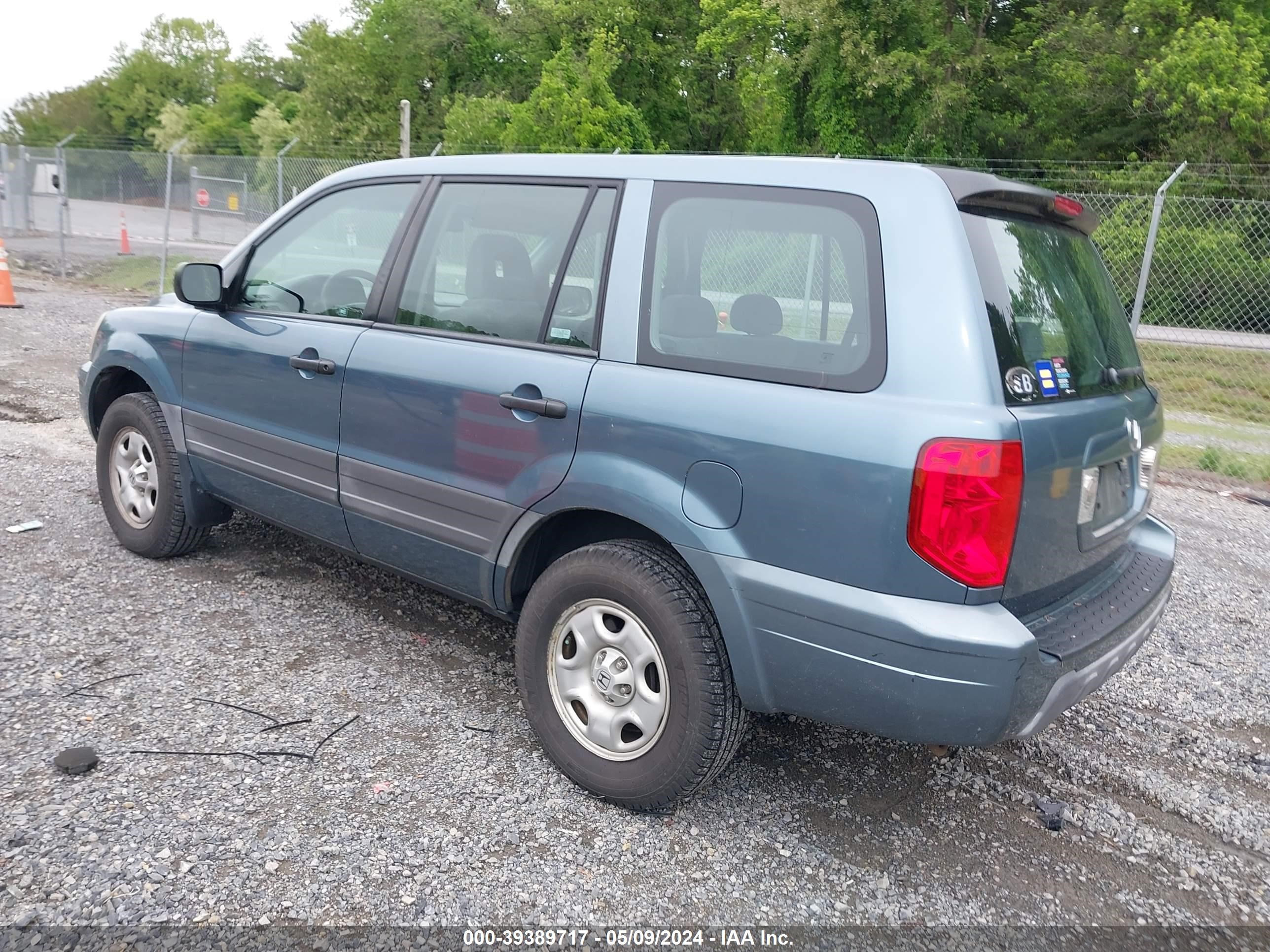 Photo 2 VIN: 2HKYF18165H564797 - HONDA PILOT 