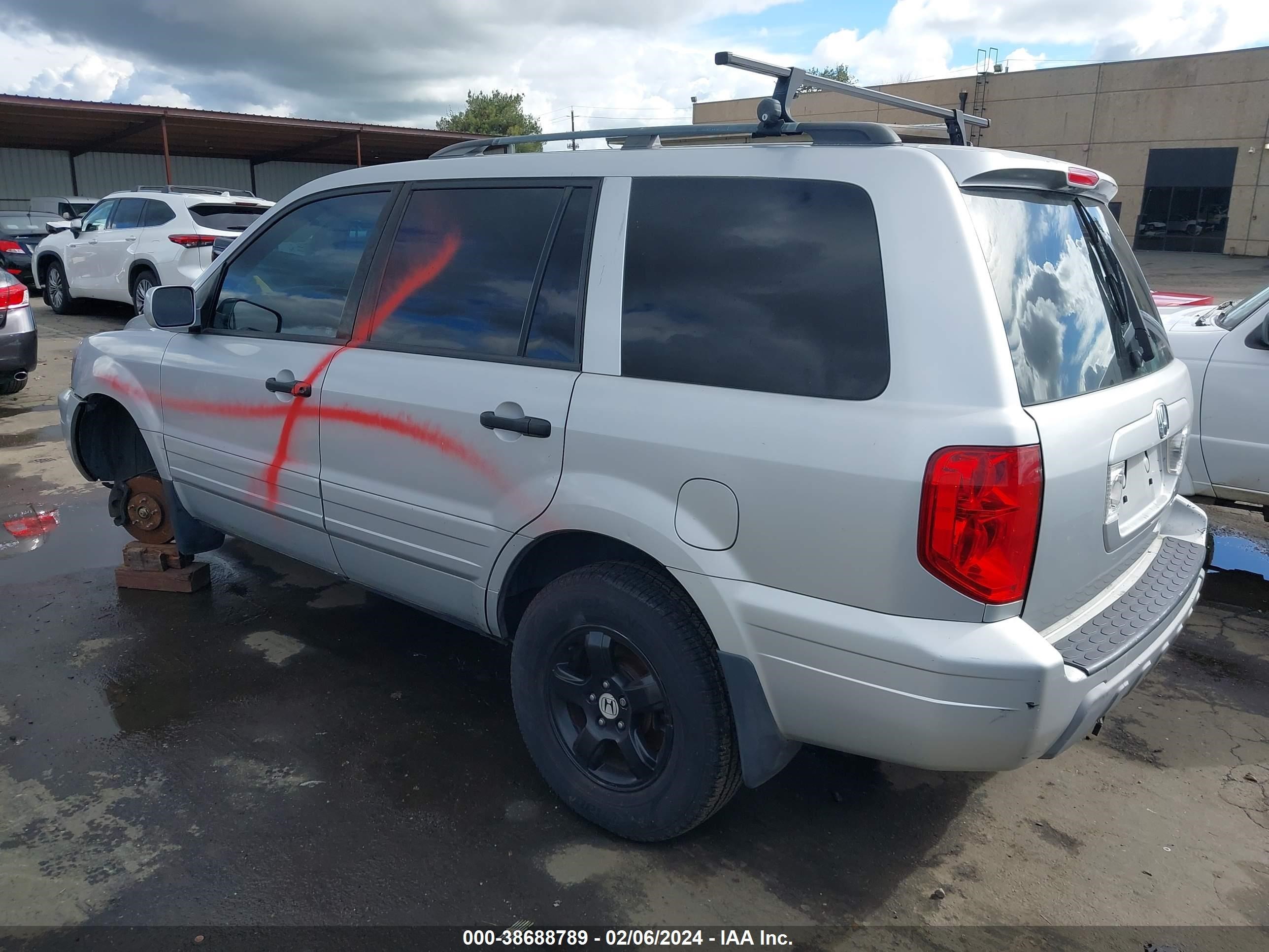 Photo 2 VIN: 2HKYF18404H507519 - HONDA PILOT 