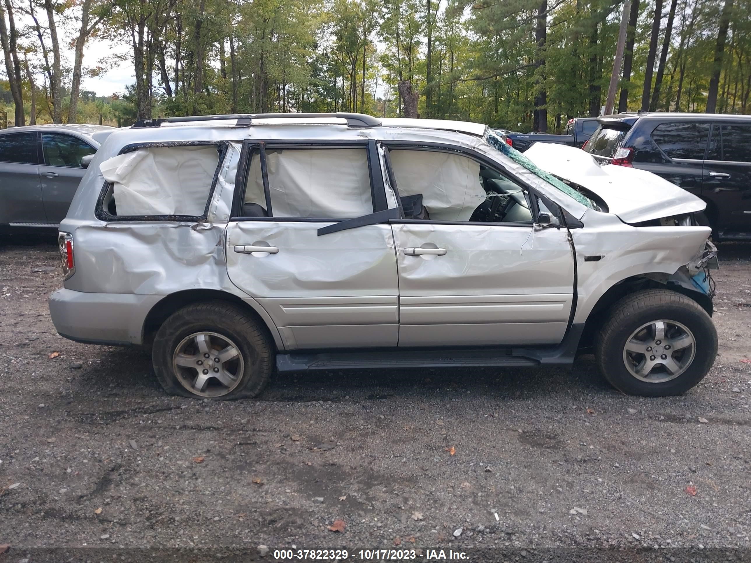 Photo 11 VIN: 2HKYF18406H538367 - HONDA PILOT 