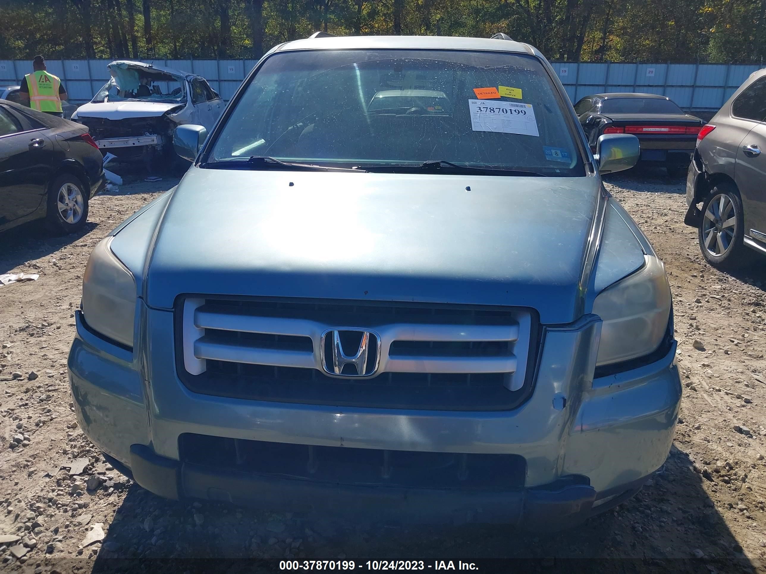 Photo 11 VIN: 2HKYF18406H558747 - HONDA PILOT 