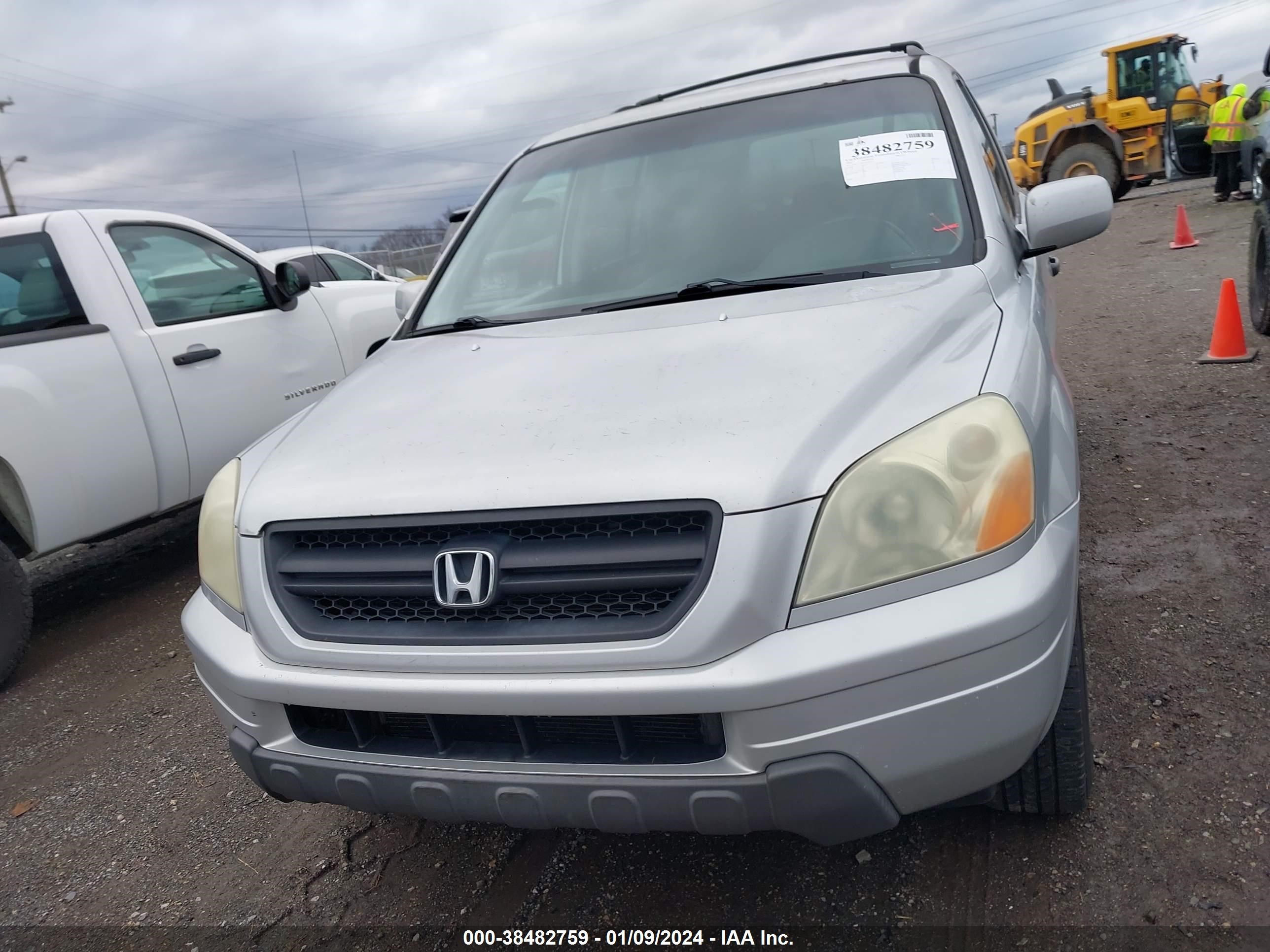 Photo 5 VIN: 2HKYF18414H587574 - HONDA PILOT 