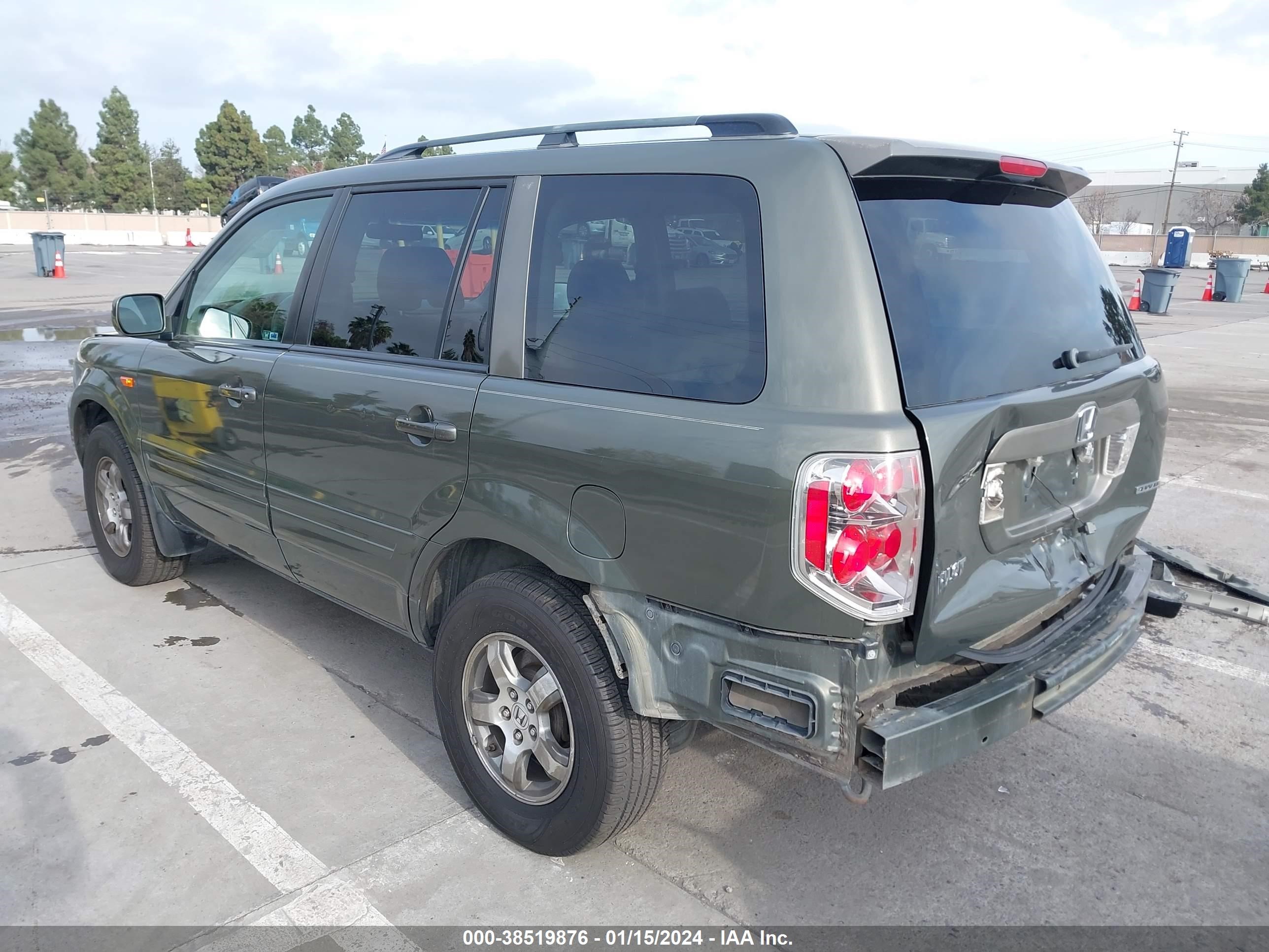 Photo 2 VIN: 2HKYF18416H507905 - HONDA PILOT 