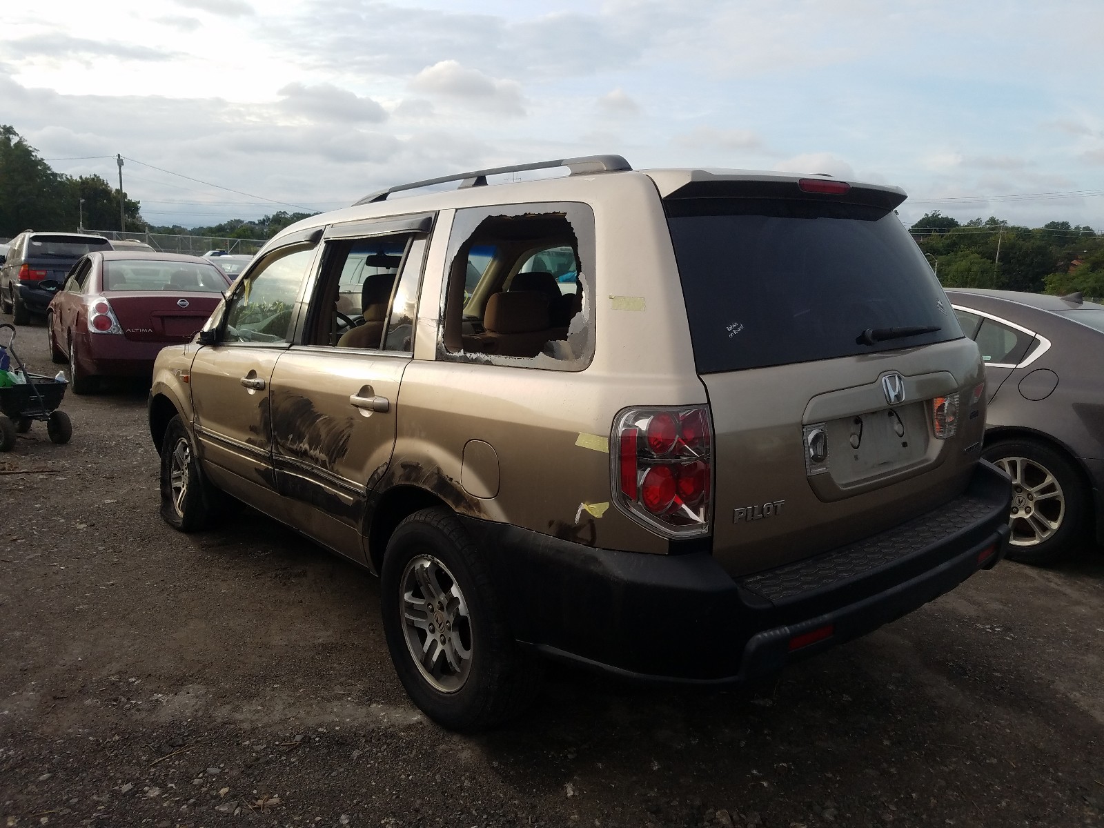 Photo 2 VIN: 2HKYF18417H525385 - HONDA PILOT EX 