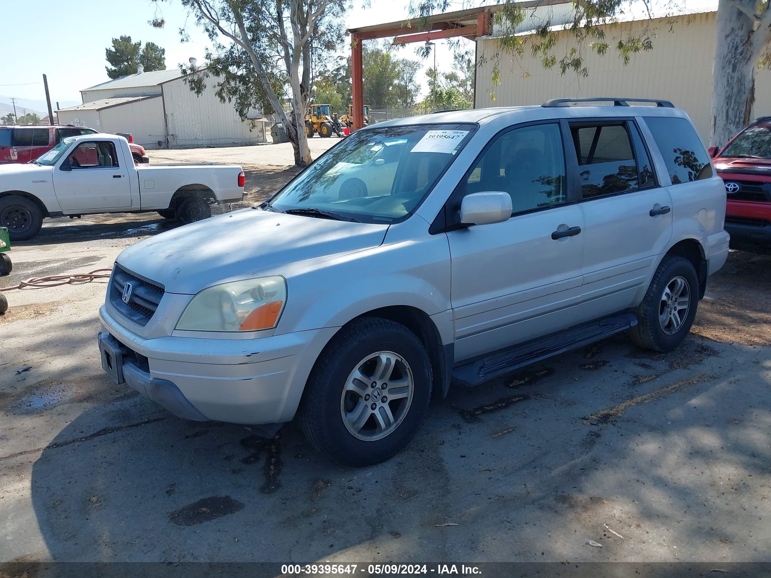 Photo 1 VIN: 2HKYF18423H504717 - HONDA PILOT 