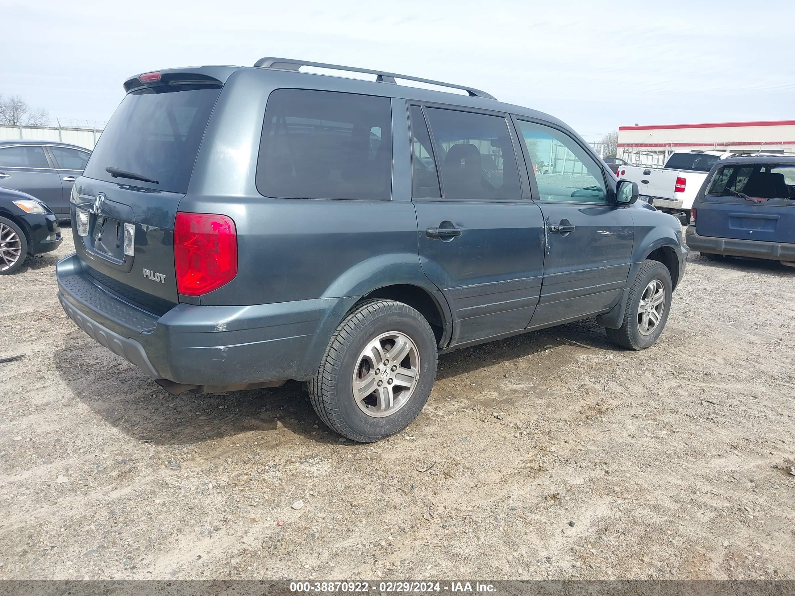 Photo 3 VIN: 2HKYF18424H503438 - HONDA PILOT 