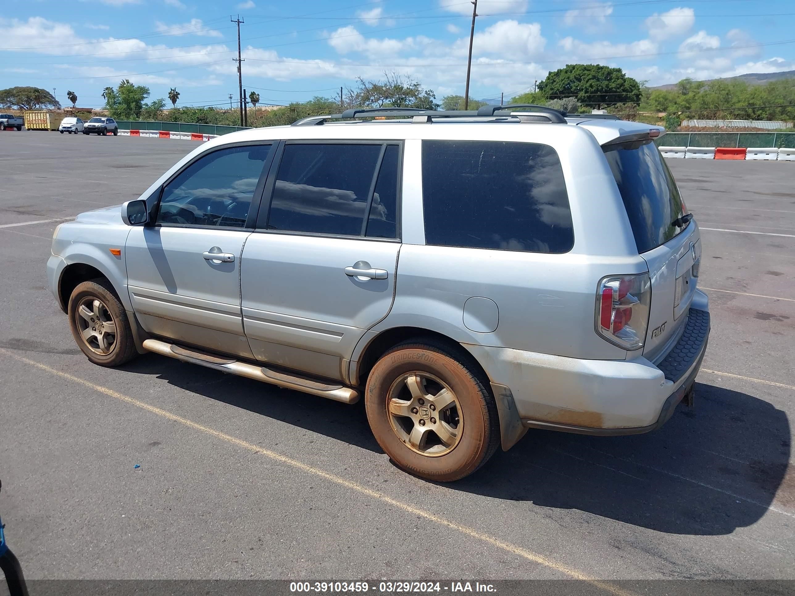 Photo 2 VIN: 2HKYF18426H549273 - HONDA PILOT 