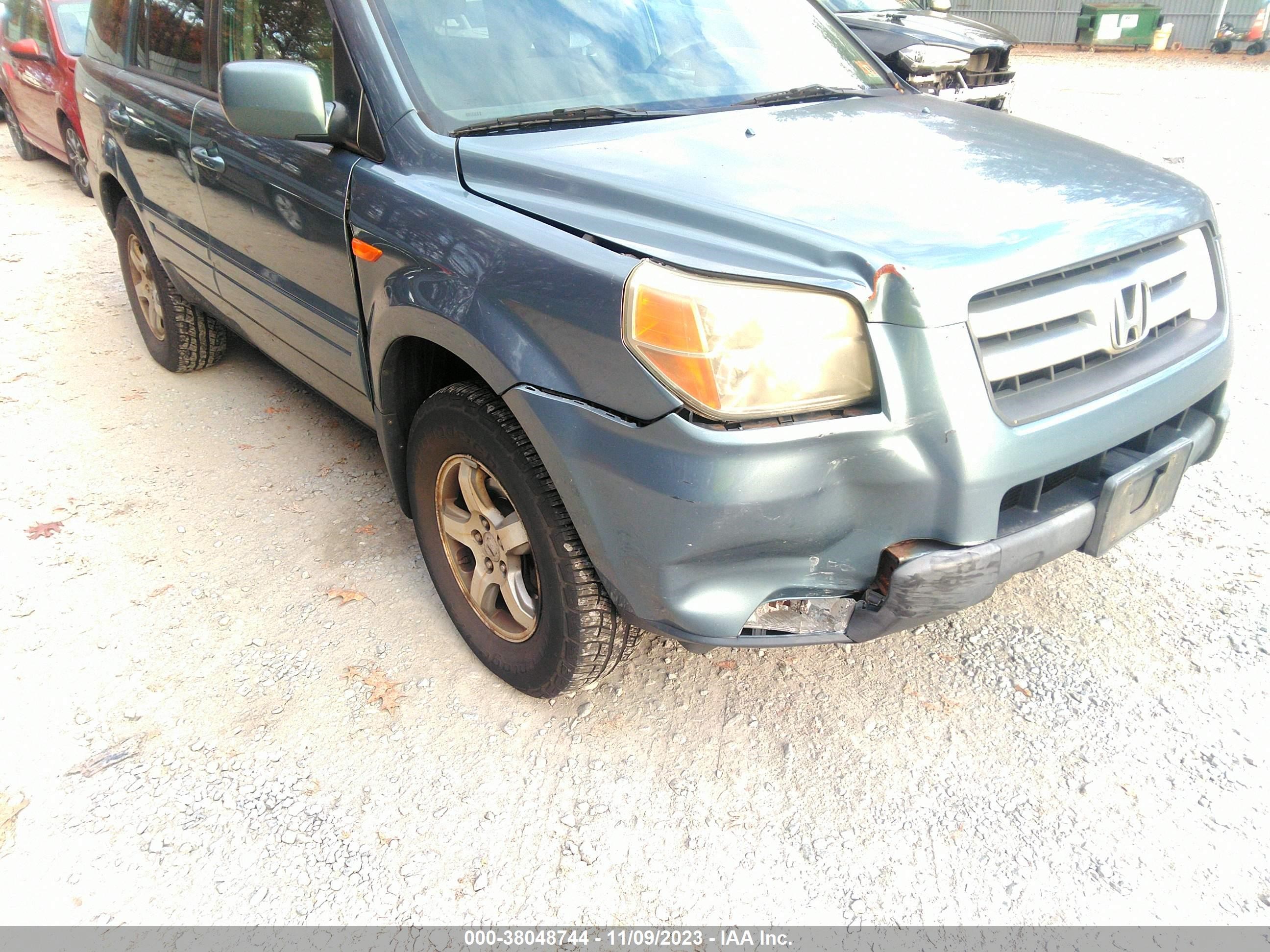 Photo 5 VIN: 2HKYF18427H501242 - HONDA PILOT 